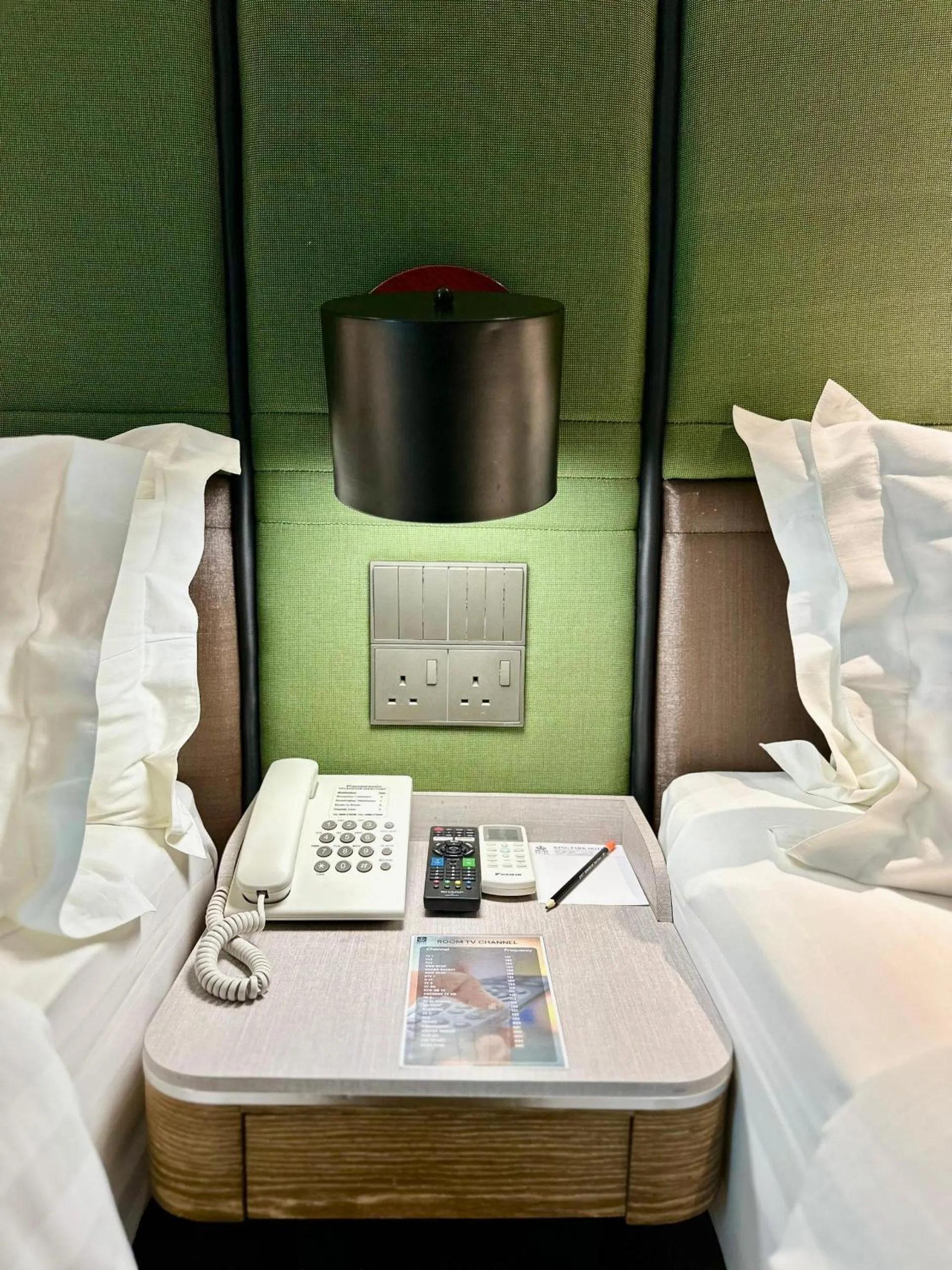 Bed in King Park Hotel Kota Kinabalu