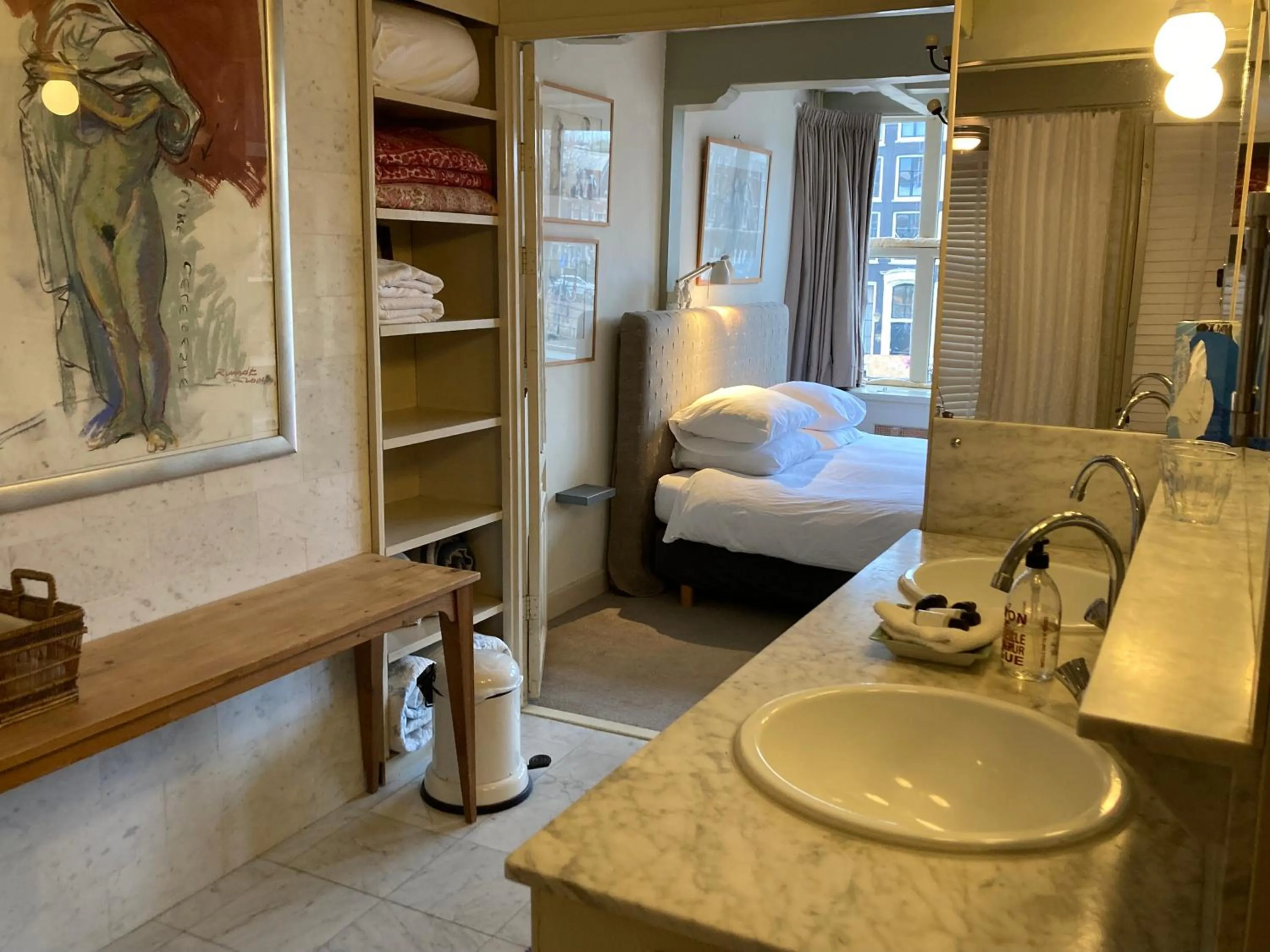 Bed in B&B Herengracht 21