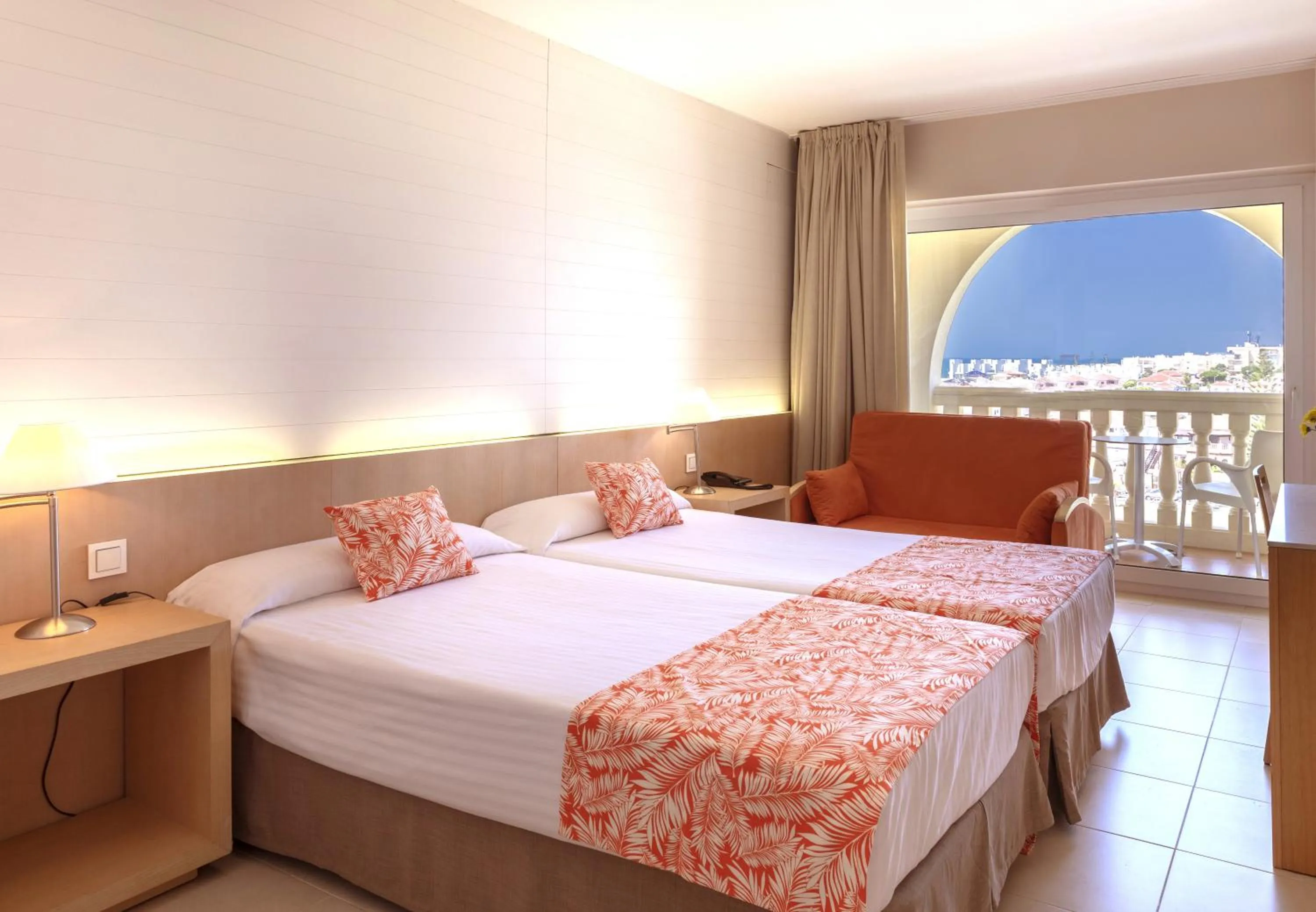 View (from property/room), Bed in Gran Hotel del Coto