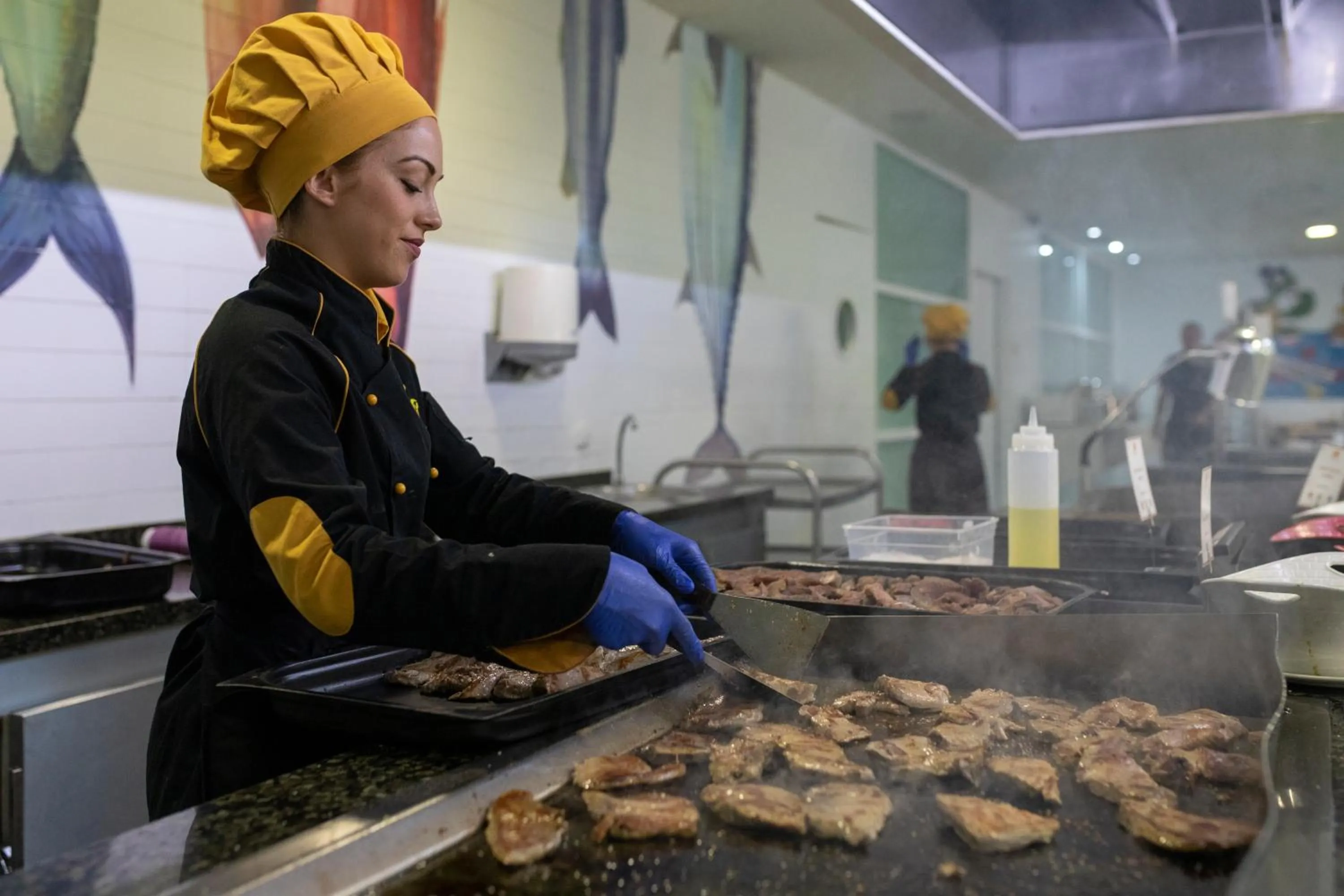 Restaurant/places to eat in Gran Hotel del Coto