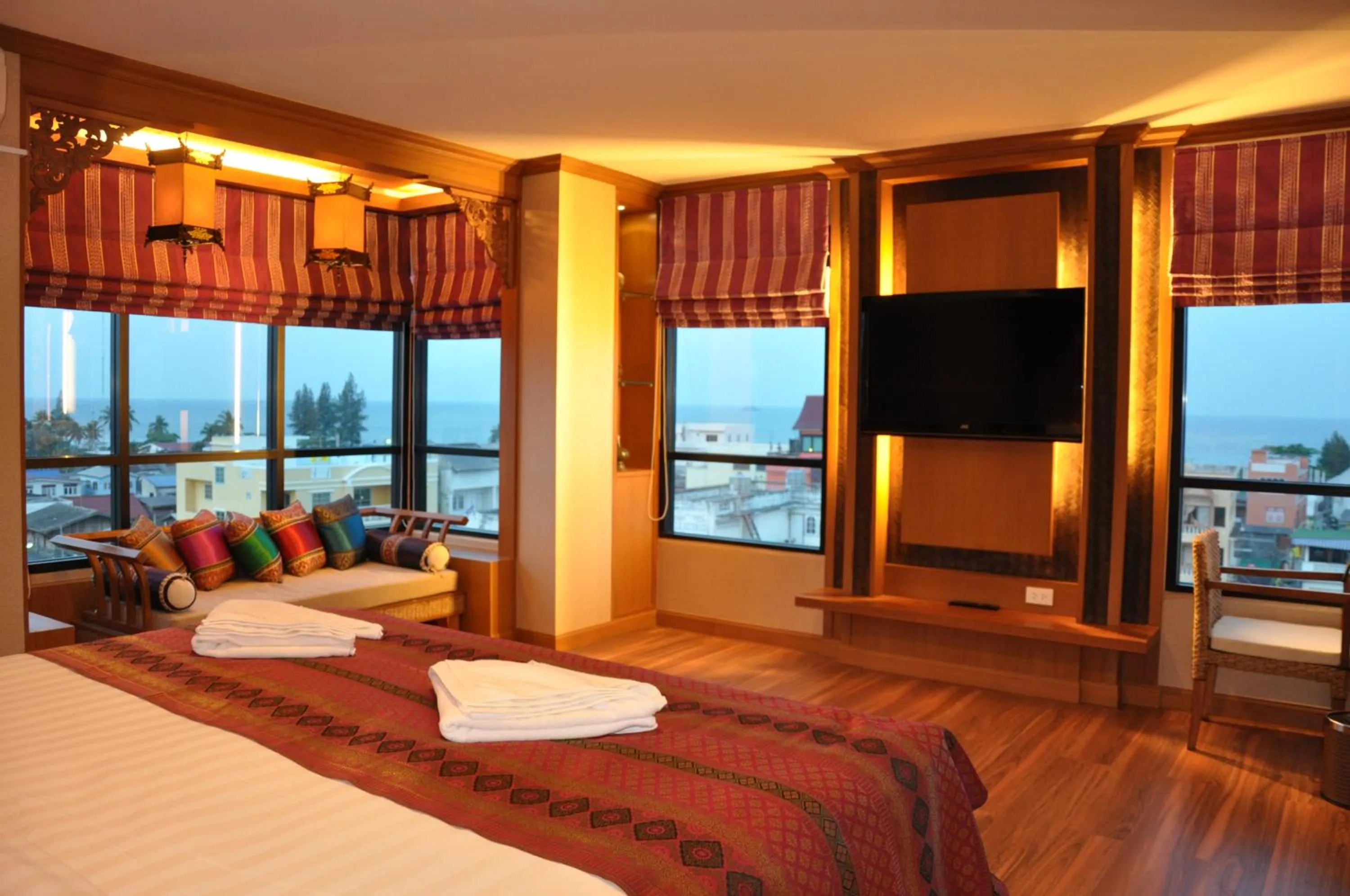 Bed in Chalelarn Hotel Hua Hin