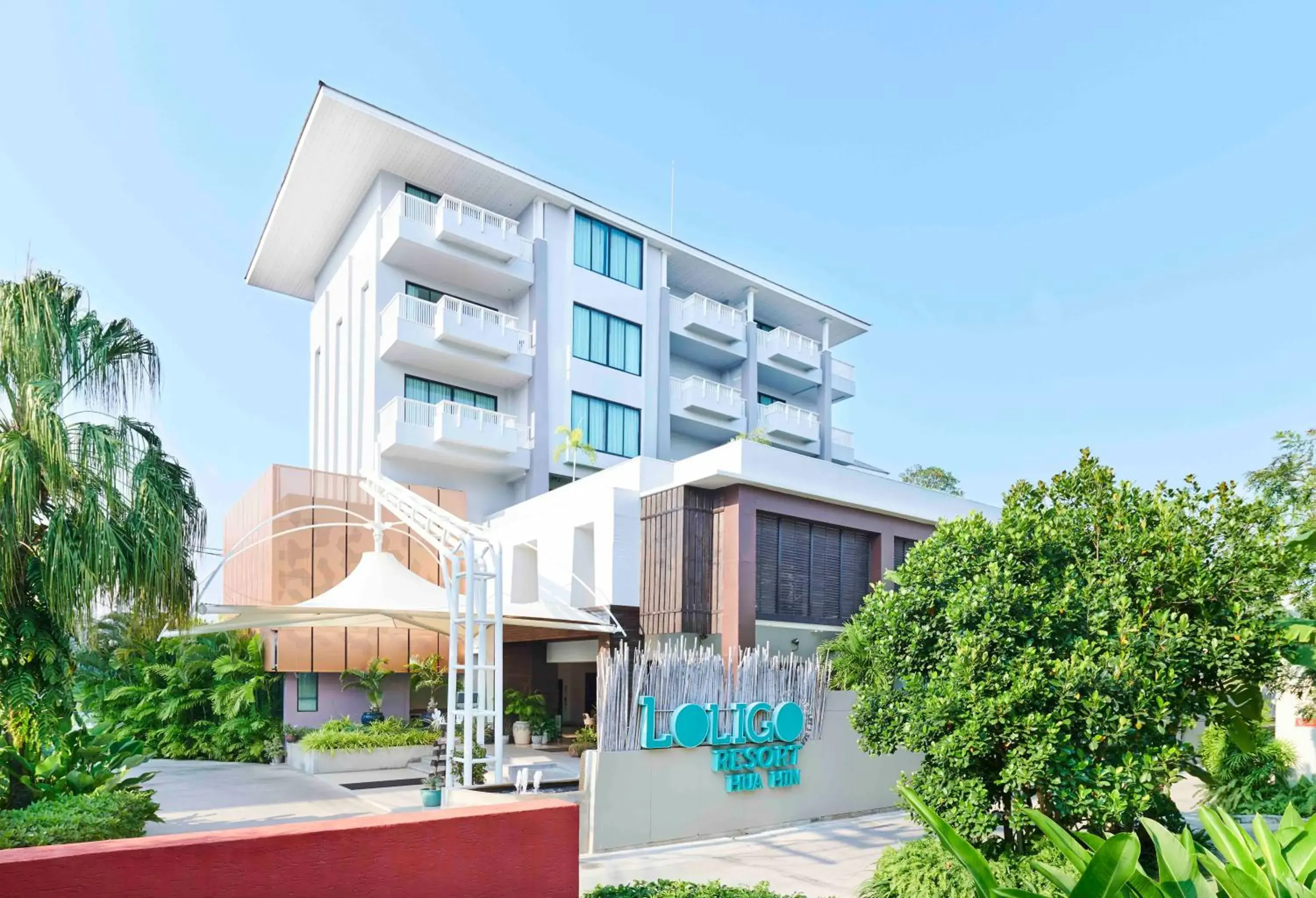 Facade/entrance in Loligo Resort Hua Hin Facade/entrance in Loligo Resort Hua Hin