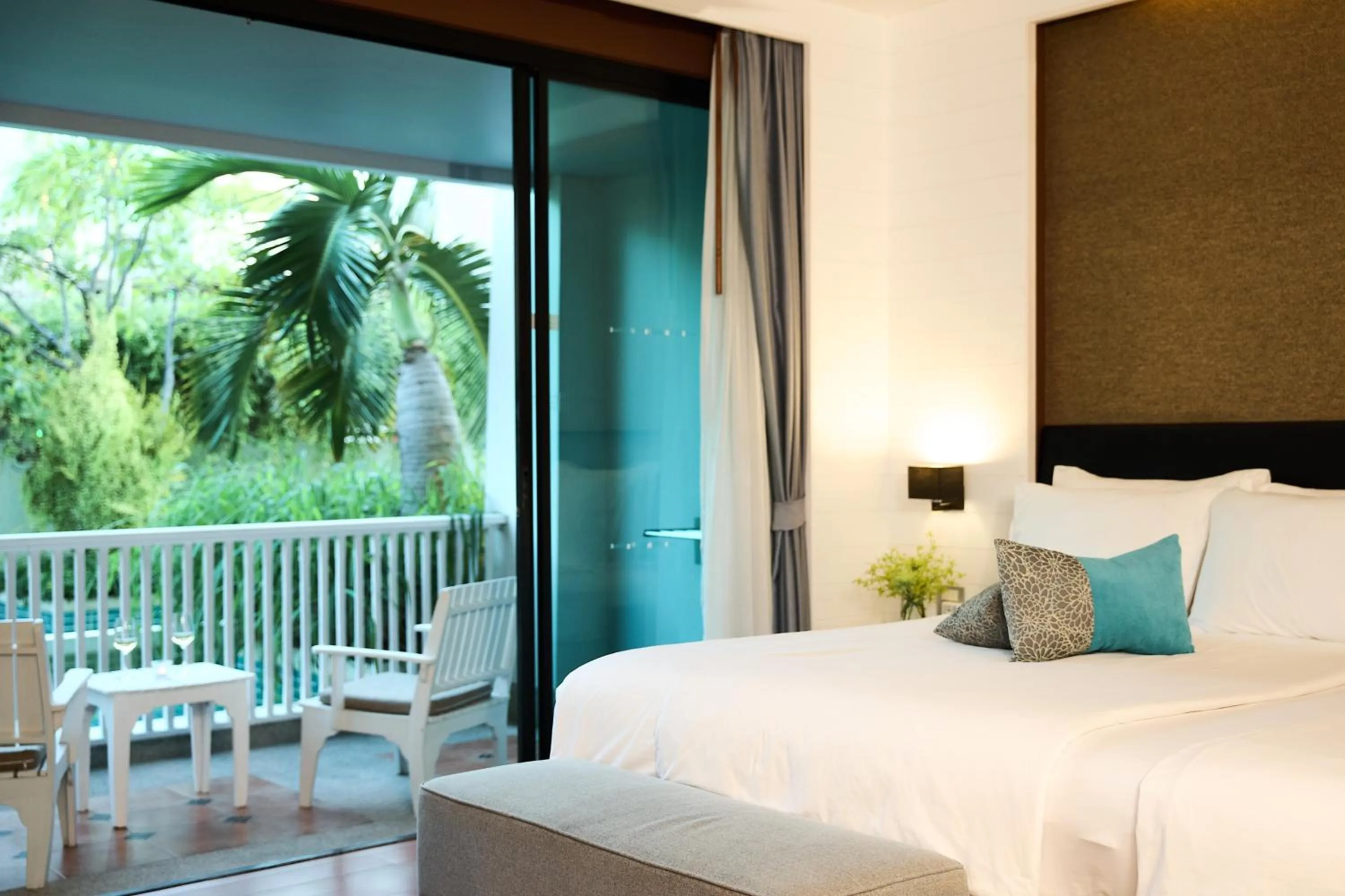 Bed in Loligo Resort Hua Hin