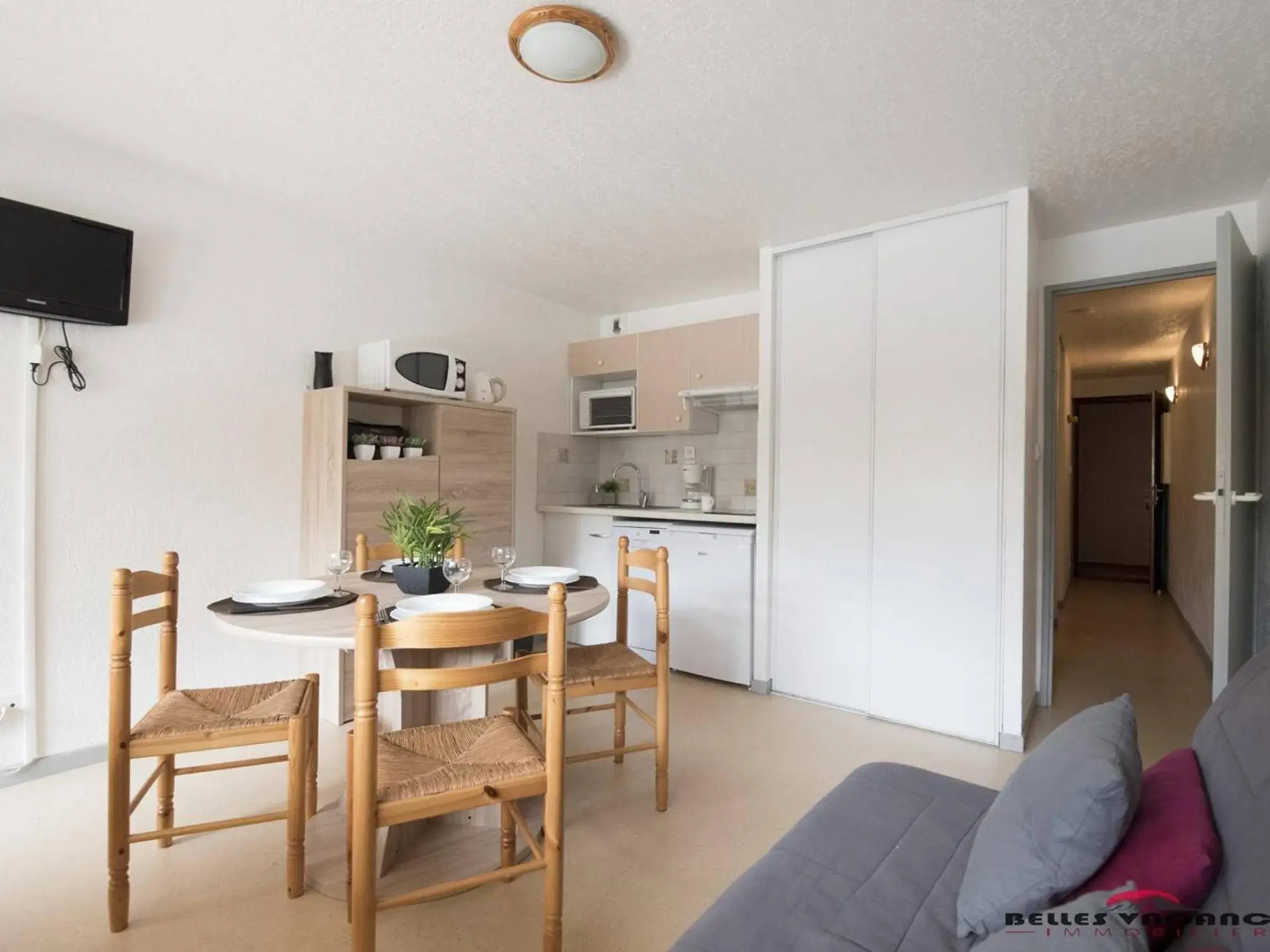 Appartement Calme 6 Pers, Balcon, Parking Privé, Navette Gratuite - Saint Lary Soulan - FR-1-296-156 Appartement Calme 6 Pers, Balcon, Parking Privé, Navette Gratuite - Saint Lary Soulan - FR-1-296-156