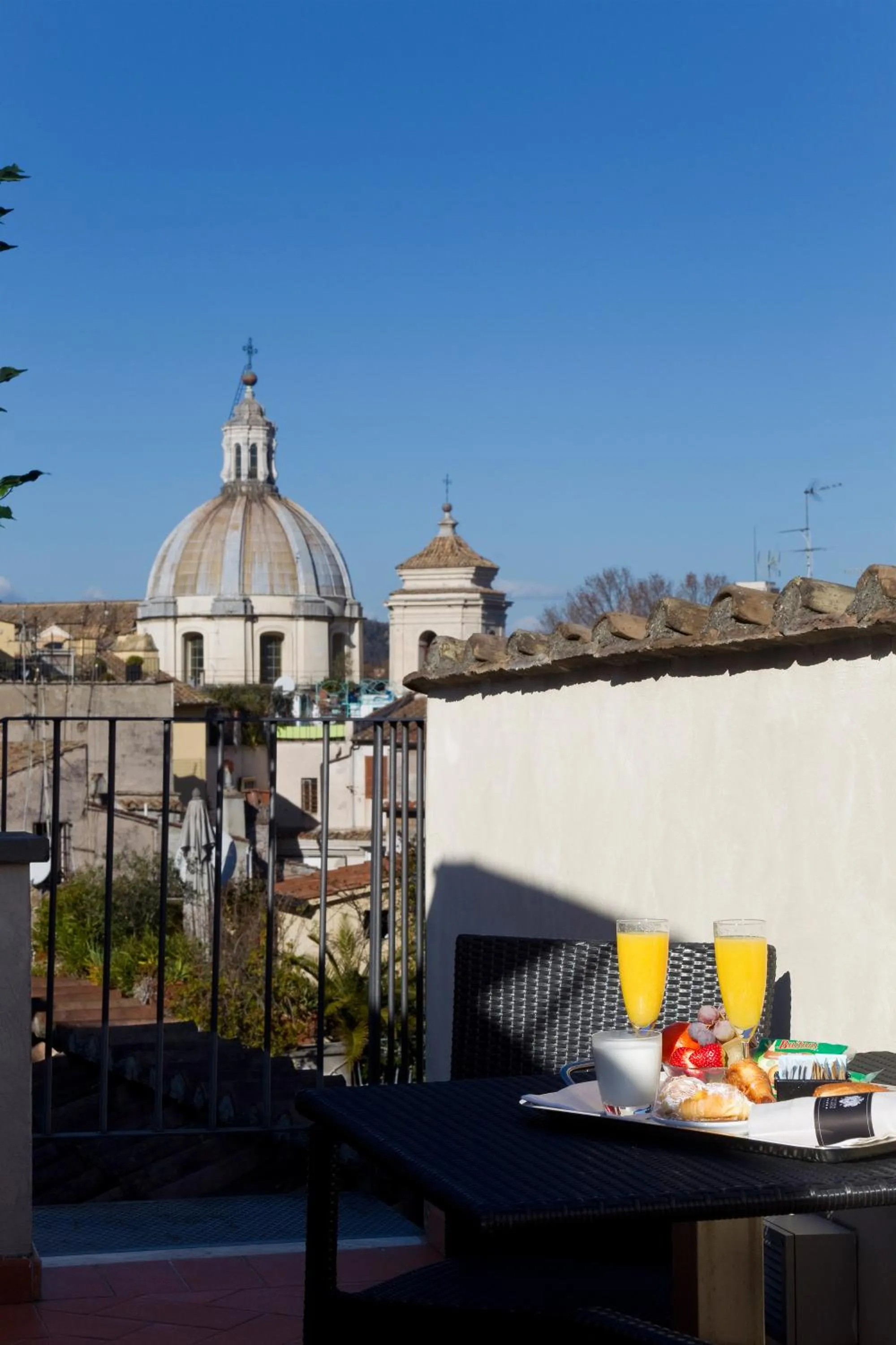 Day in Navona Palace Luxury Inn