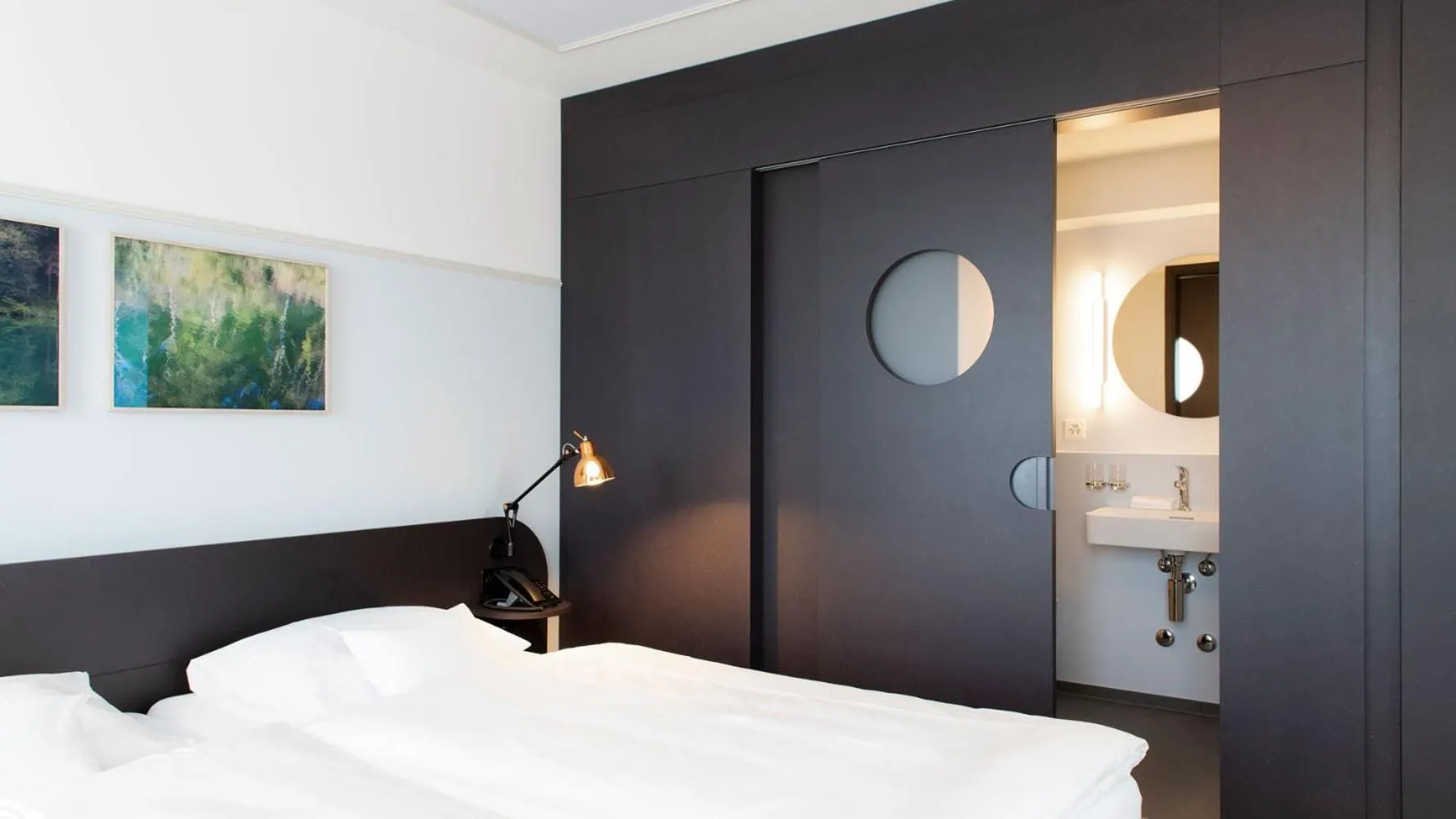 Photo of the whole room, Bed in Hotel Schützen Rheinfelden