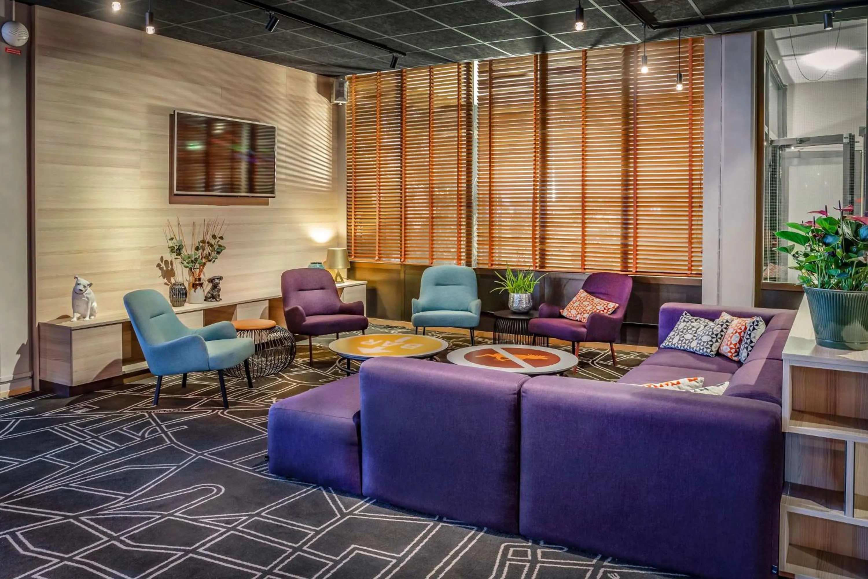 Restaurant/places to eat in Scandic Linköping Väst