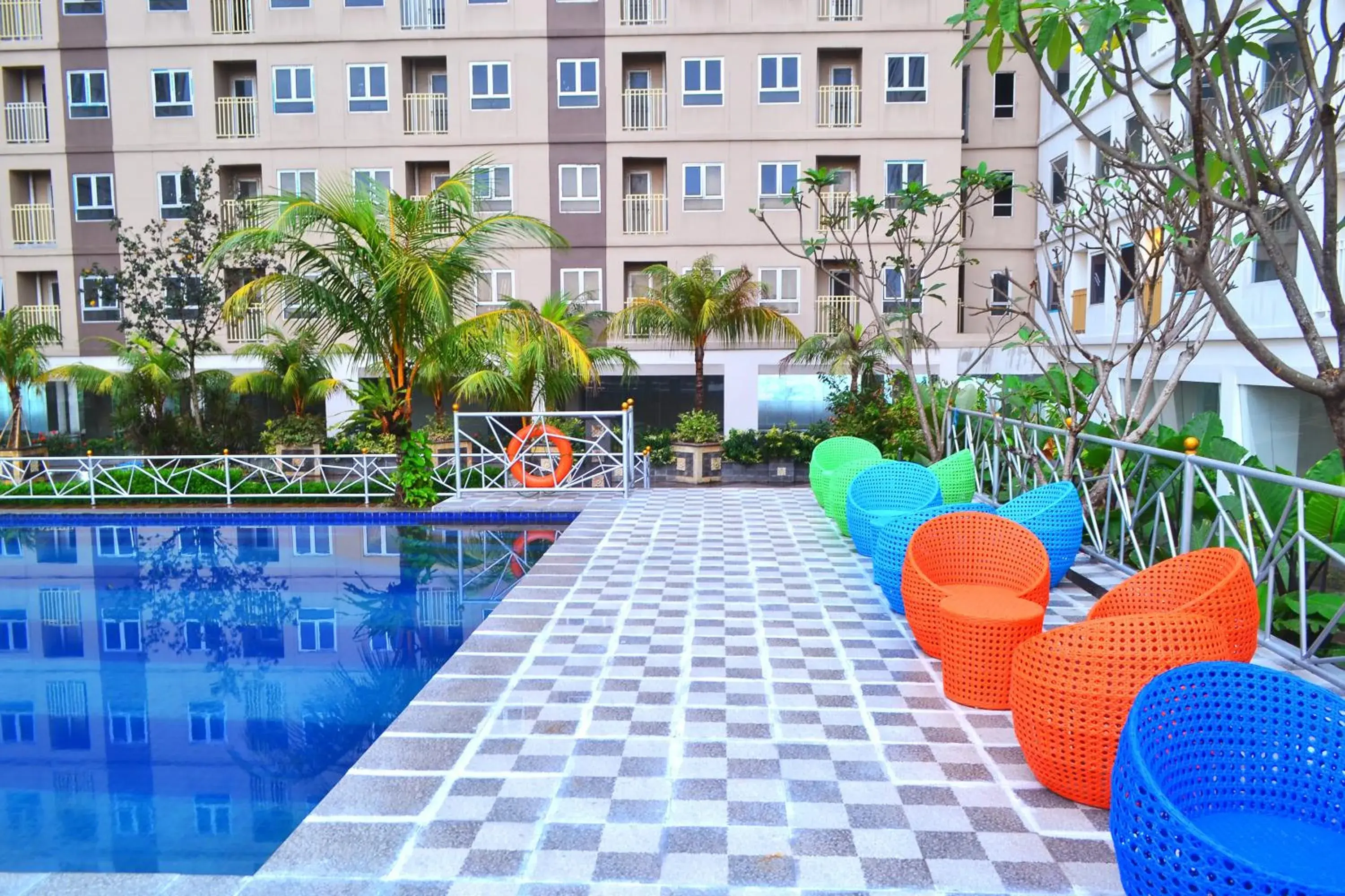 Property building in Titanium Express HomTel Property building in Titanium Express HomTel