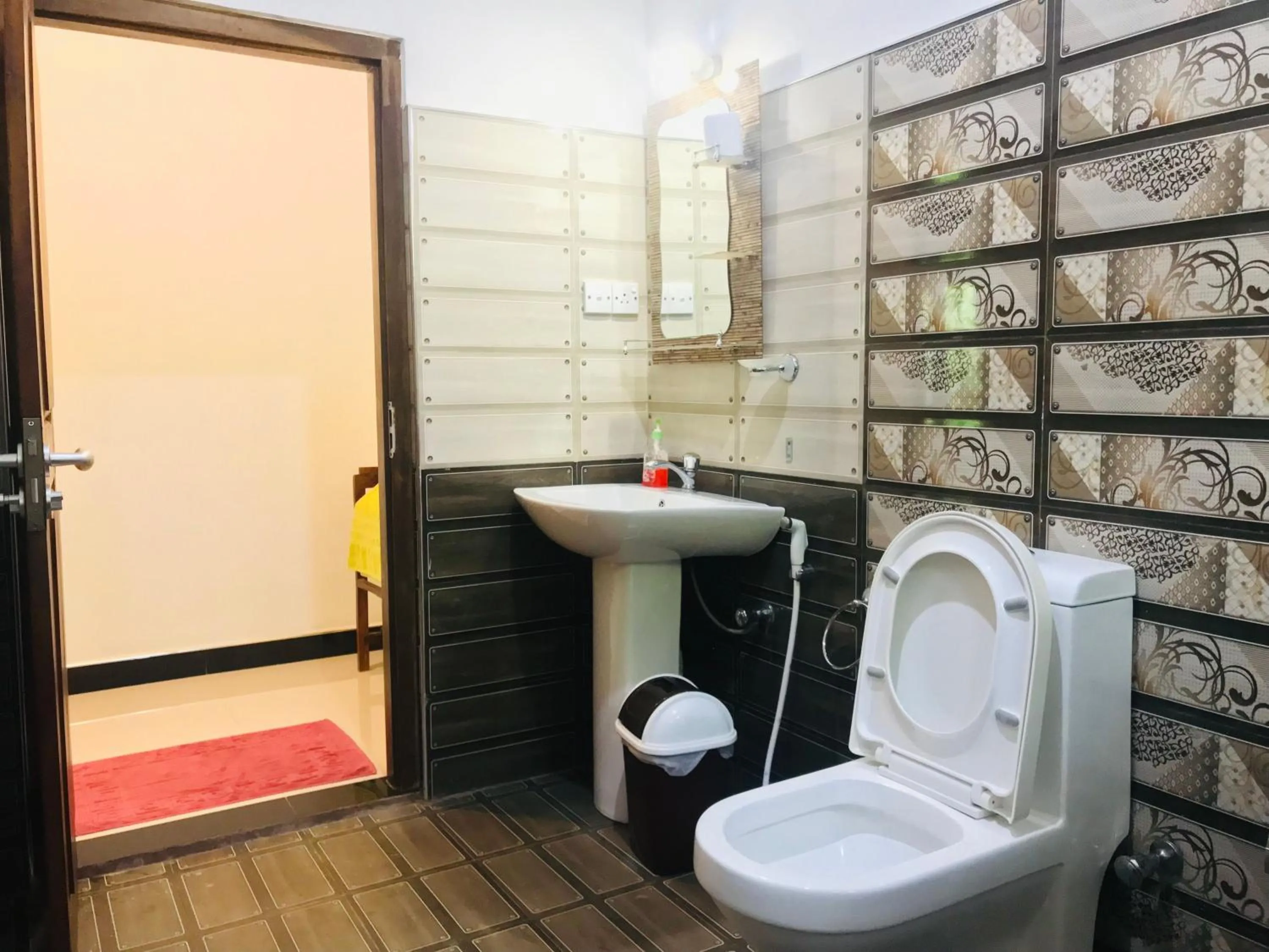 Shower in Sigiriya Ranasinghe Nature Villa & Cabana