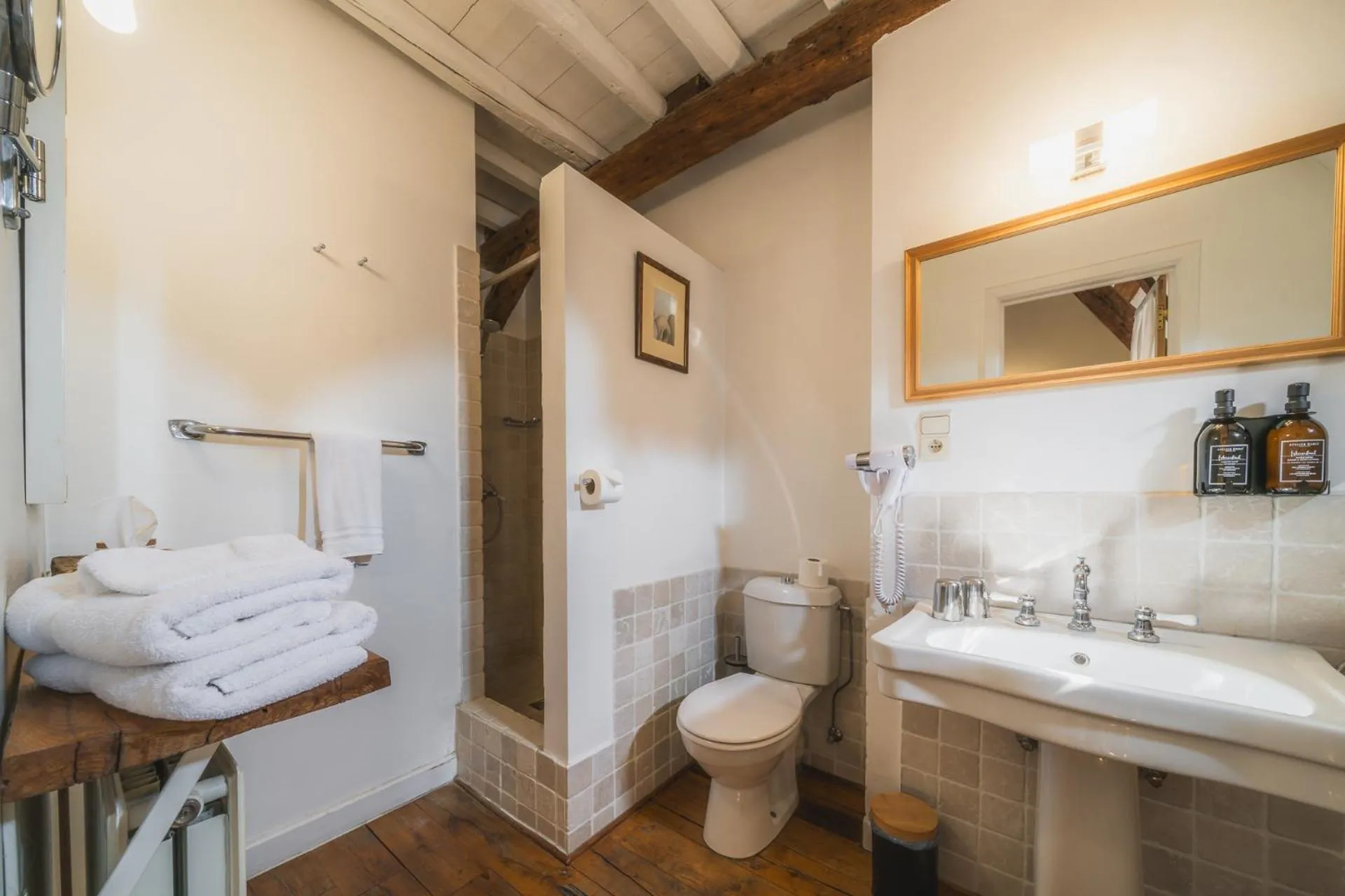 Shower in B&B Number 11 Exclusive Guesthouse