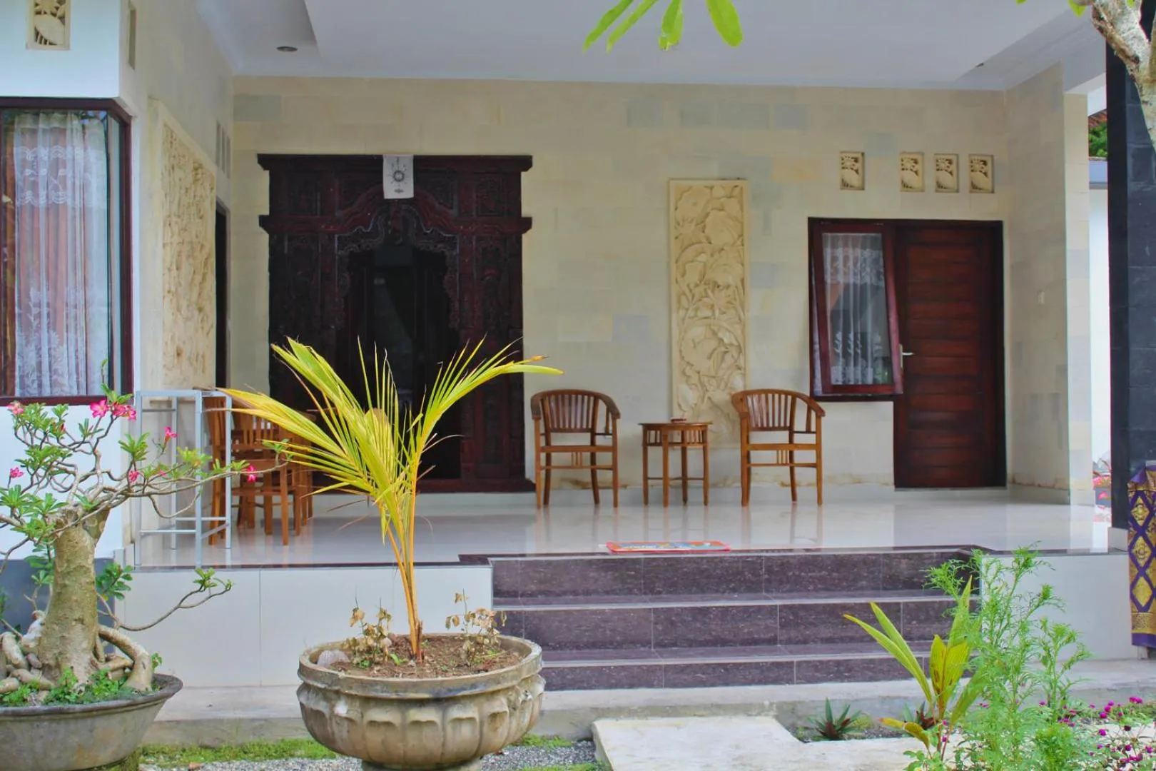 Balcony/Terrace in Nyuh Kadah Guest House