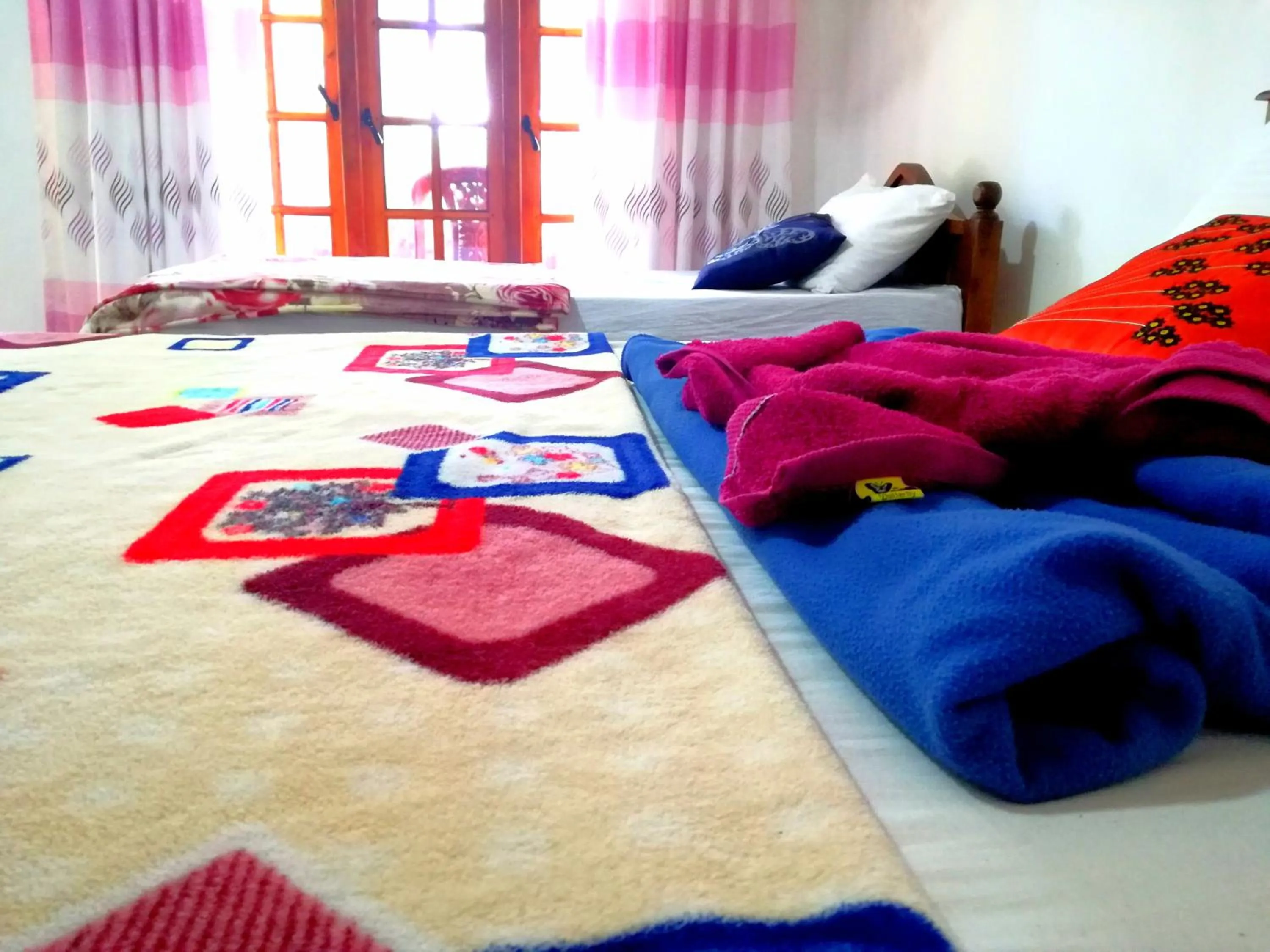 Bedroom, Bed in Ella Sunrise