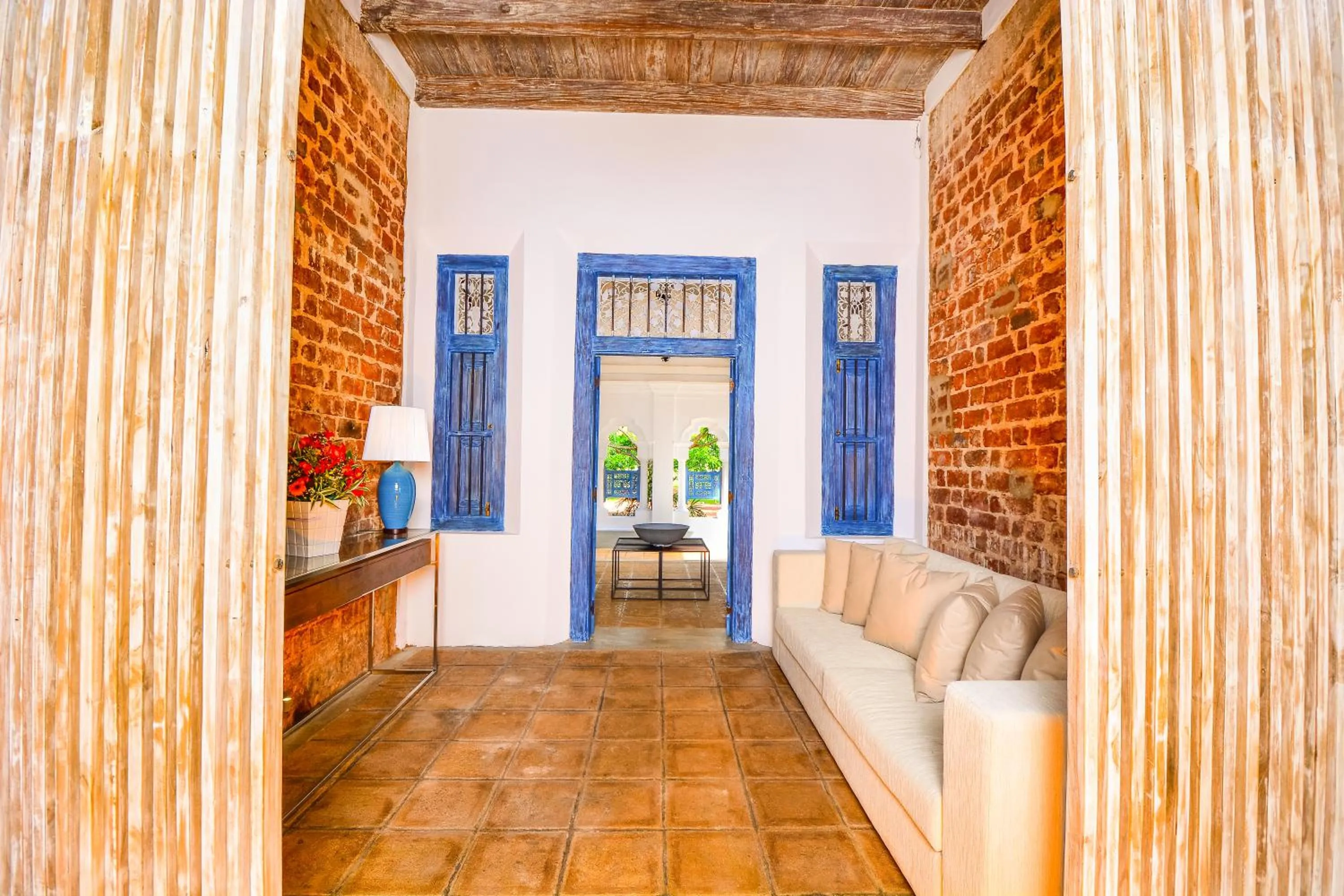 Communal lounge/ TV room in Handun Villas