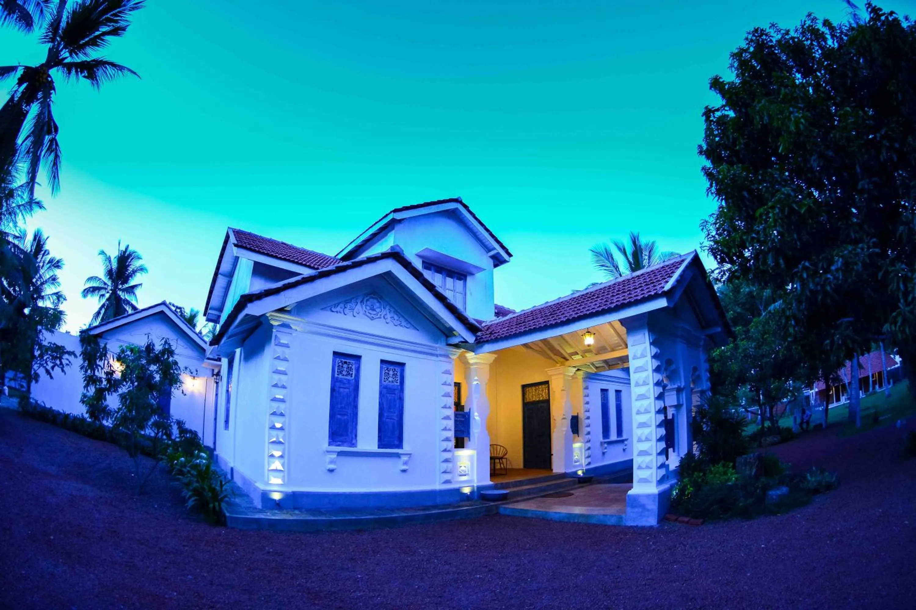 Property building in Handun Villas