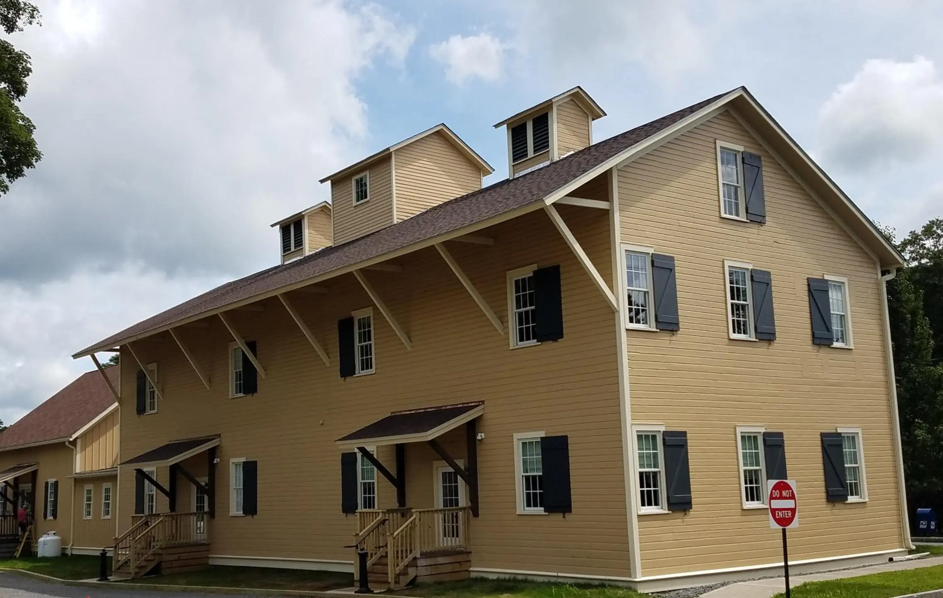 Bird's eye view in The Railroad Inn Bird's eye view in The Railroad Inn
