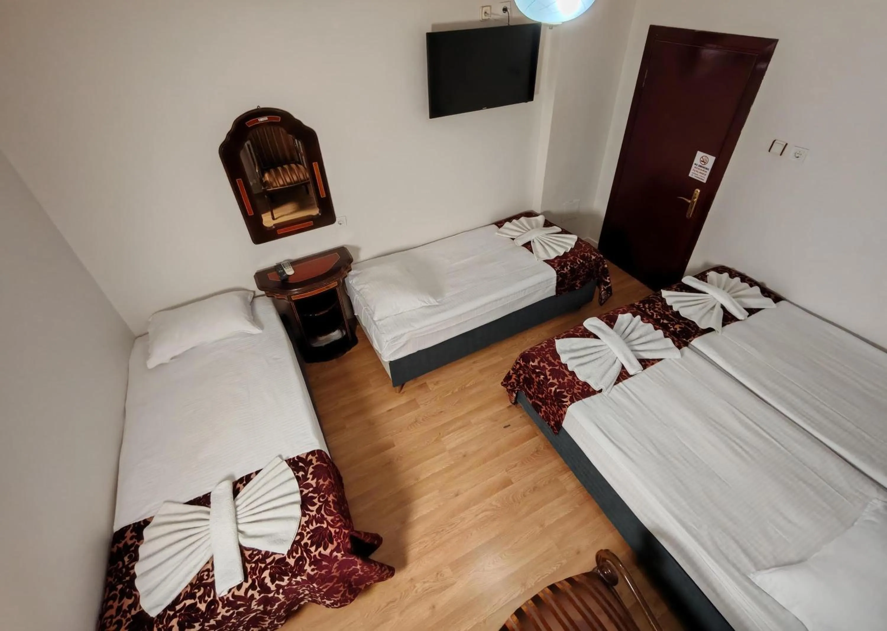 TV and multimedia, Bed in Sirkeci Emek Hotel