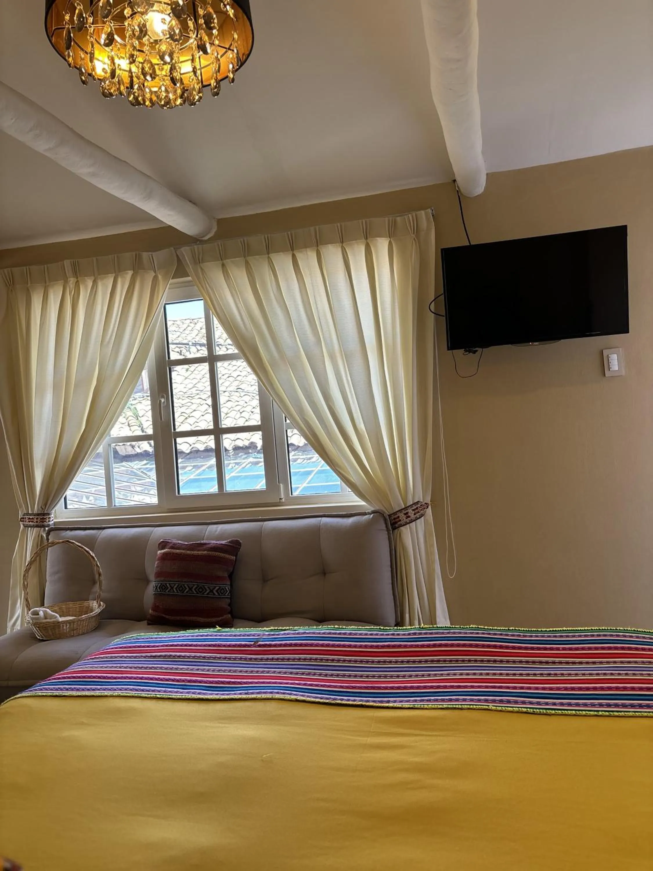 Photo of the whole room, Bed in Casa Saphi