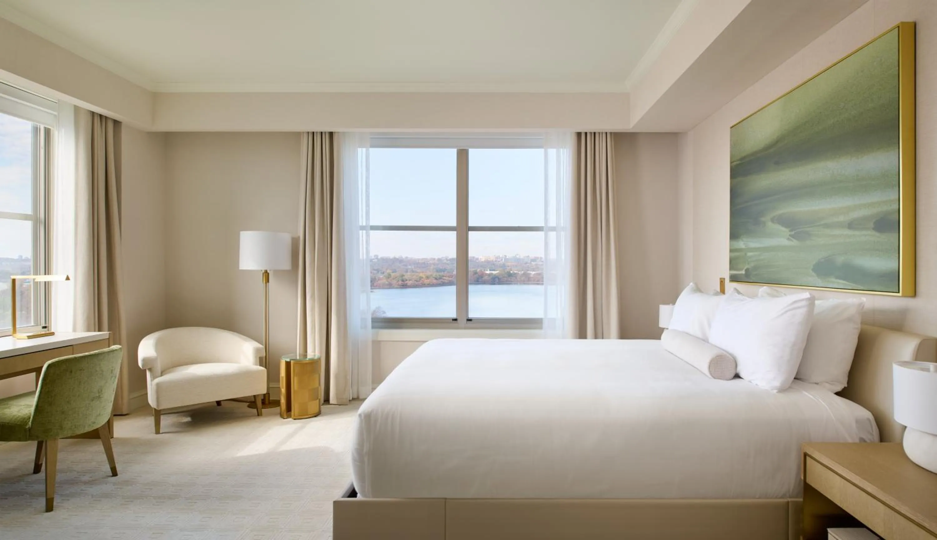 Bed in Salamander Washington DC