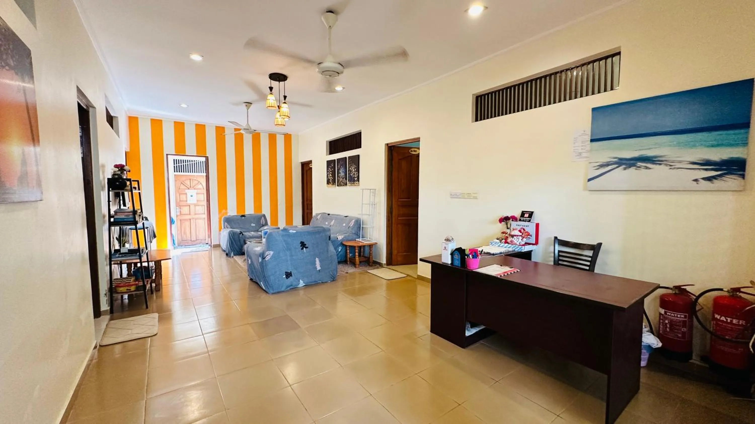 Living room in Midsummer Thulusdhoo