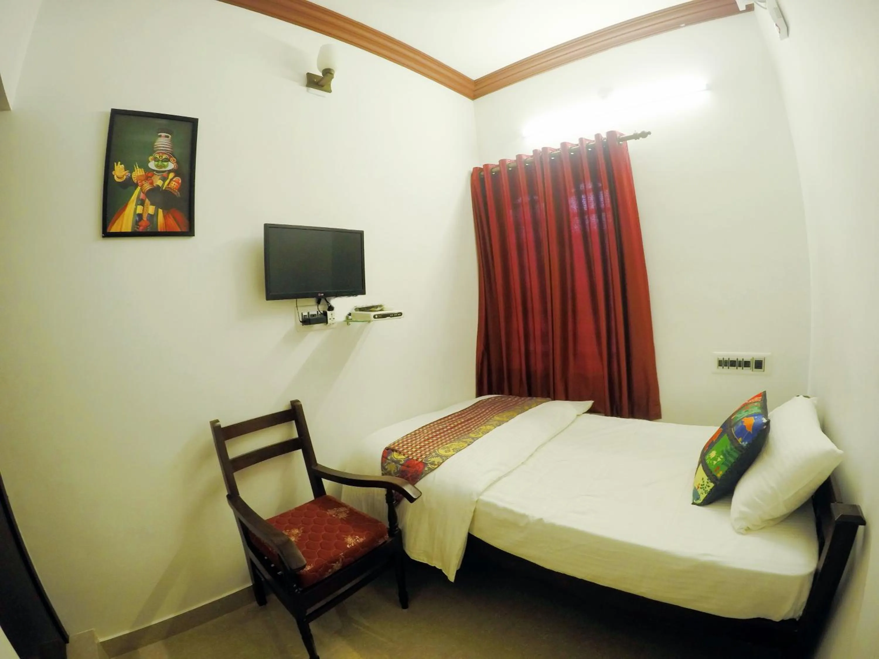 Photo of the whole room, Bed in Sapphire Club Cherai Beach Villa