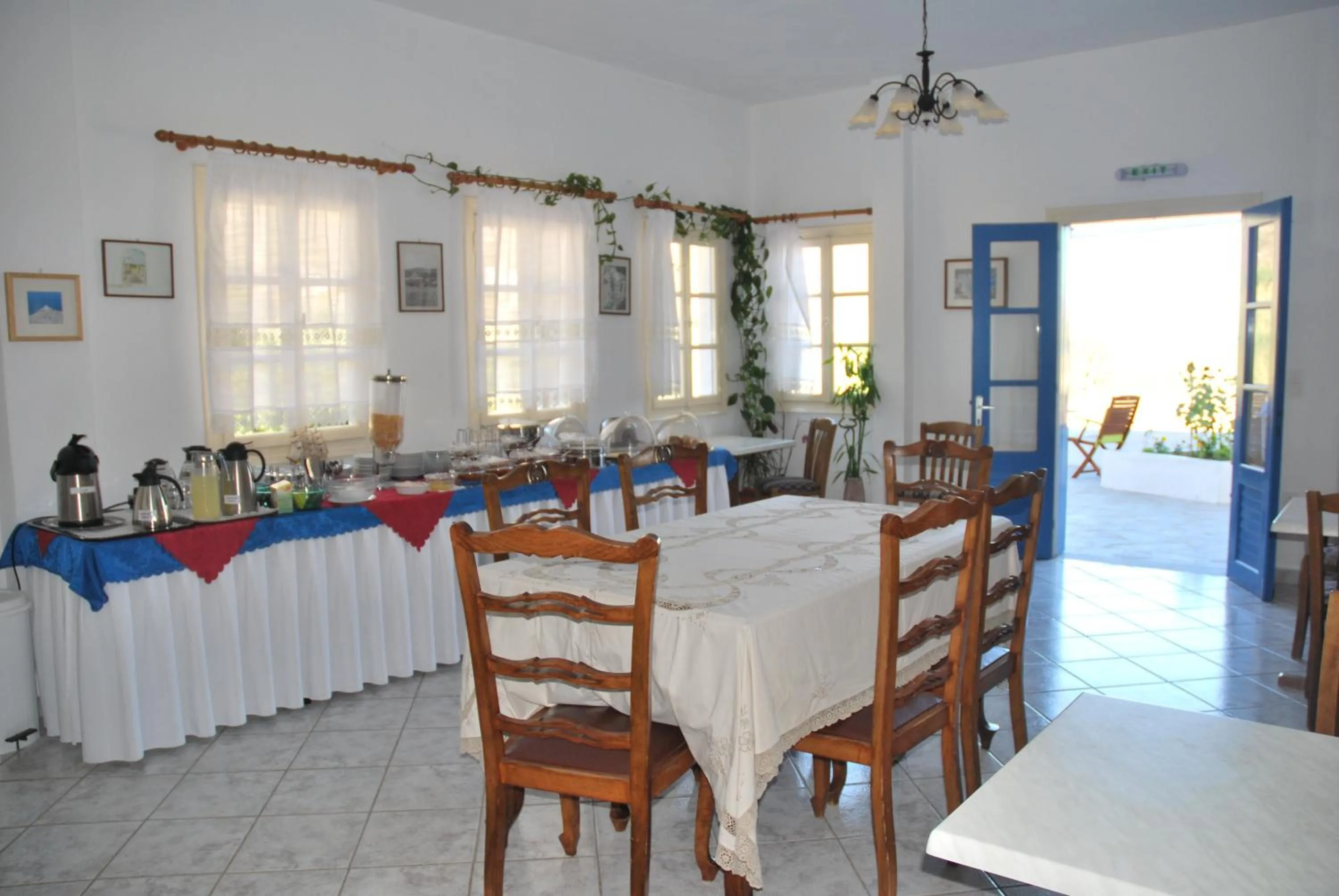 Restaurant/places to eat in Afroditi Hotel