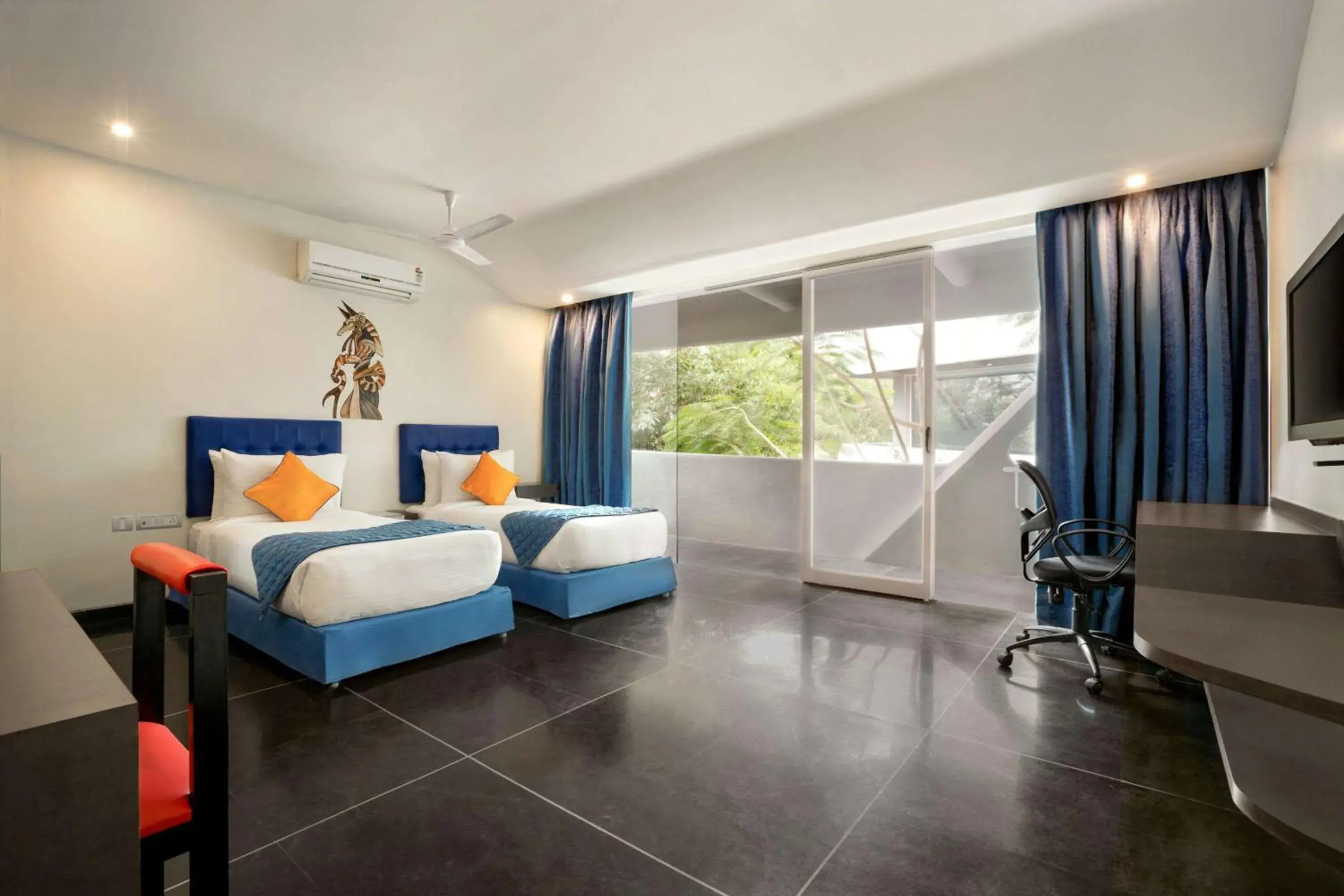 Business Twin Room - single occupancy - Non-Smoking in Days Inn & Suites by Wyndham Bengaluru Whitefield Business Twin Room - single occupancy - Non-Smoking in Days Inn & Suites by Wyndham Bengaluru Whitefield