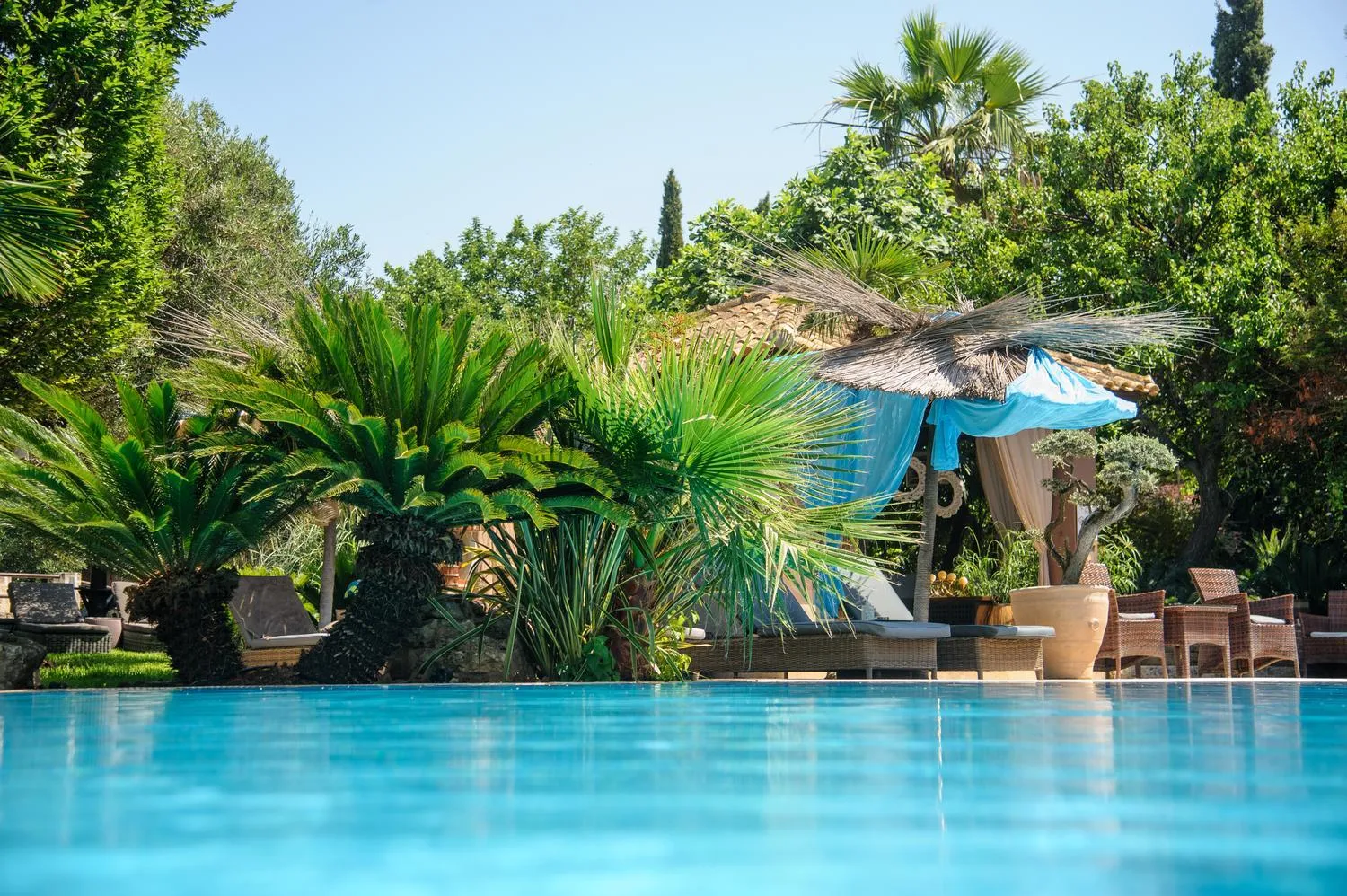 Swimming pool in Achtis Hotel