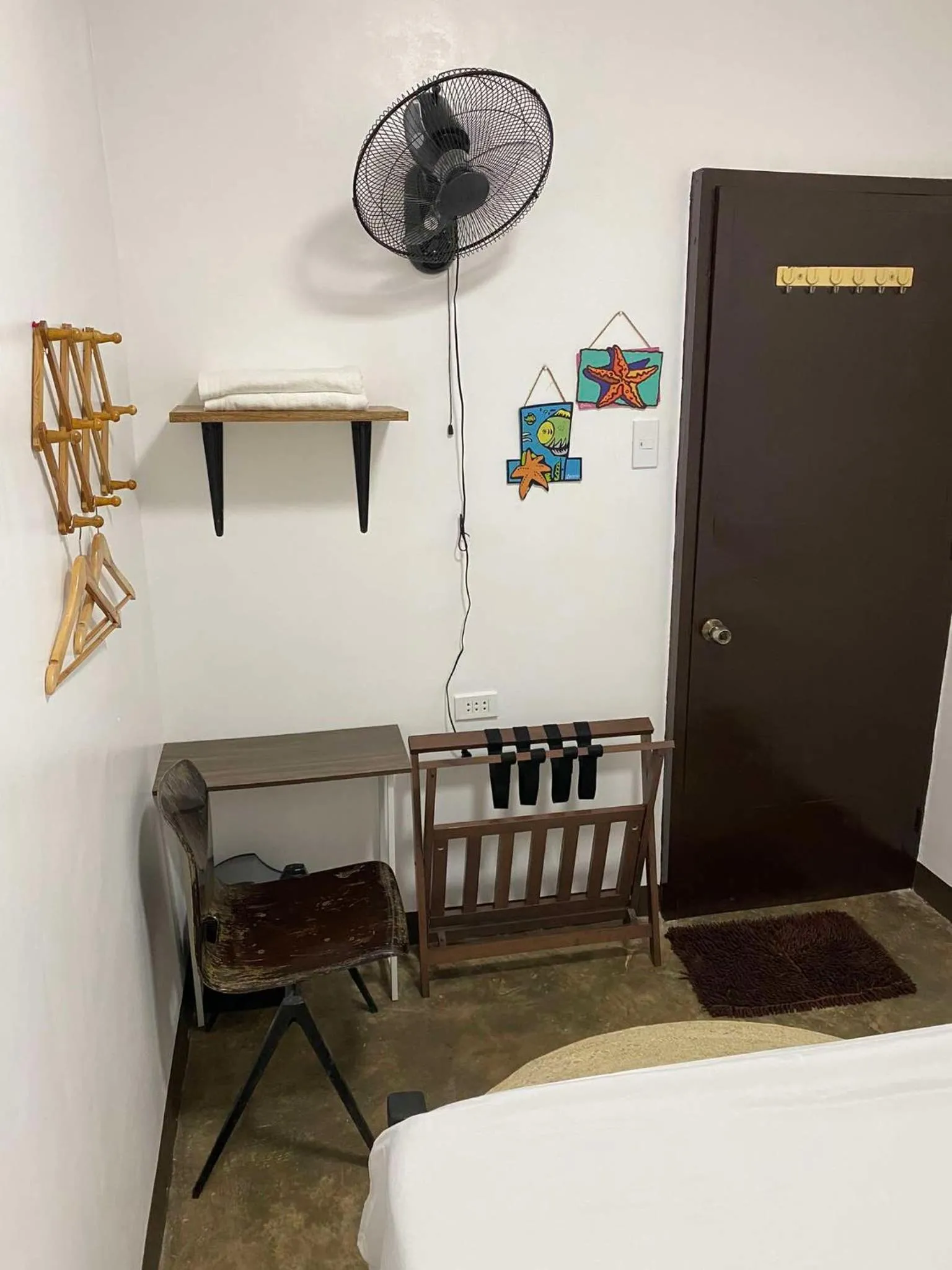 Bed in Hiraya Homestay Coron
