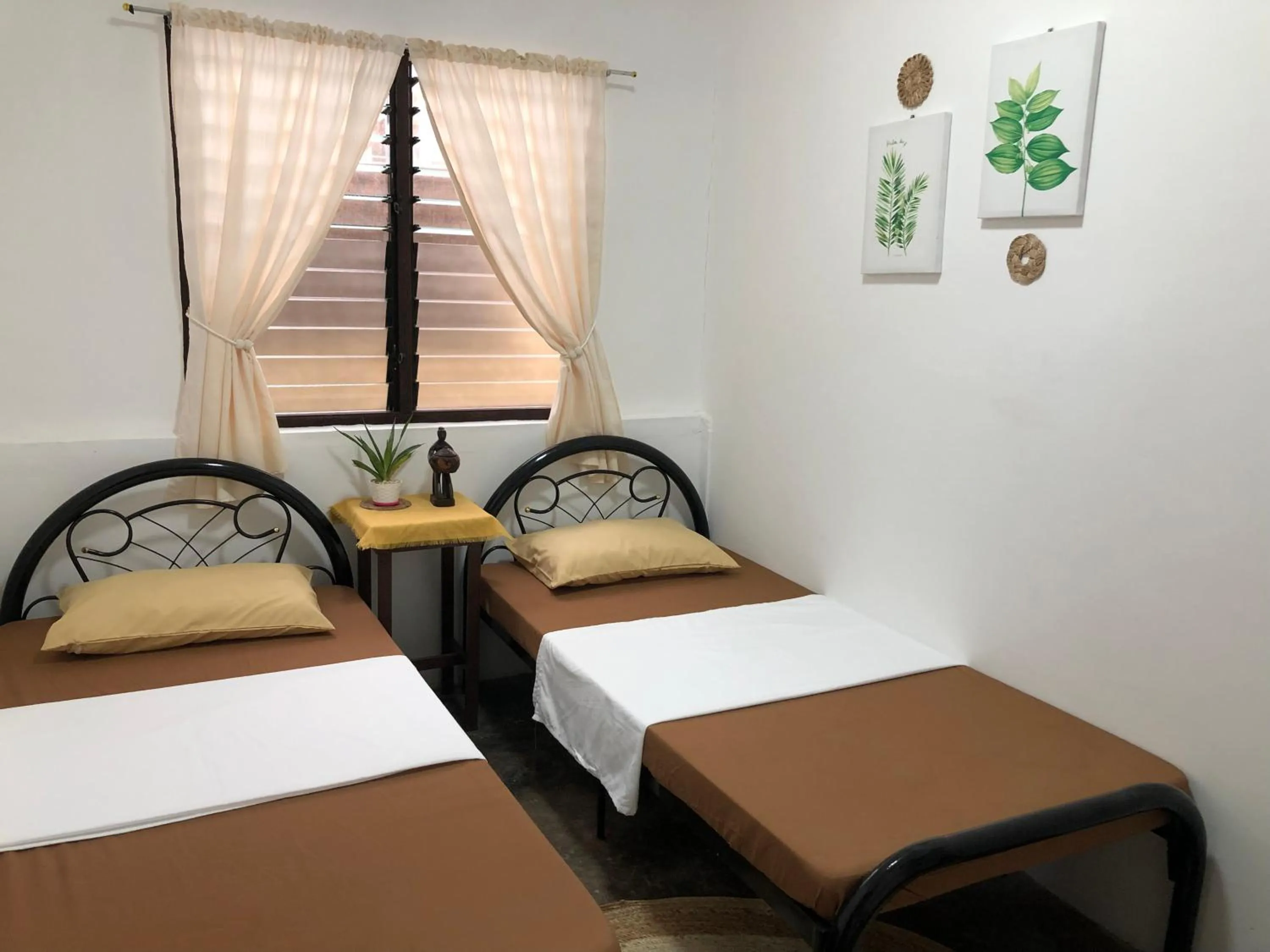Hiraya Homestay Coron