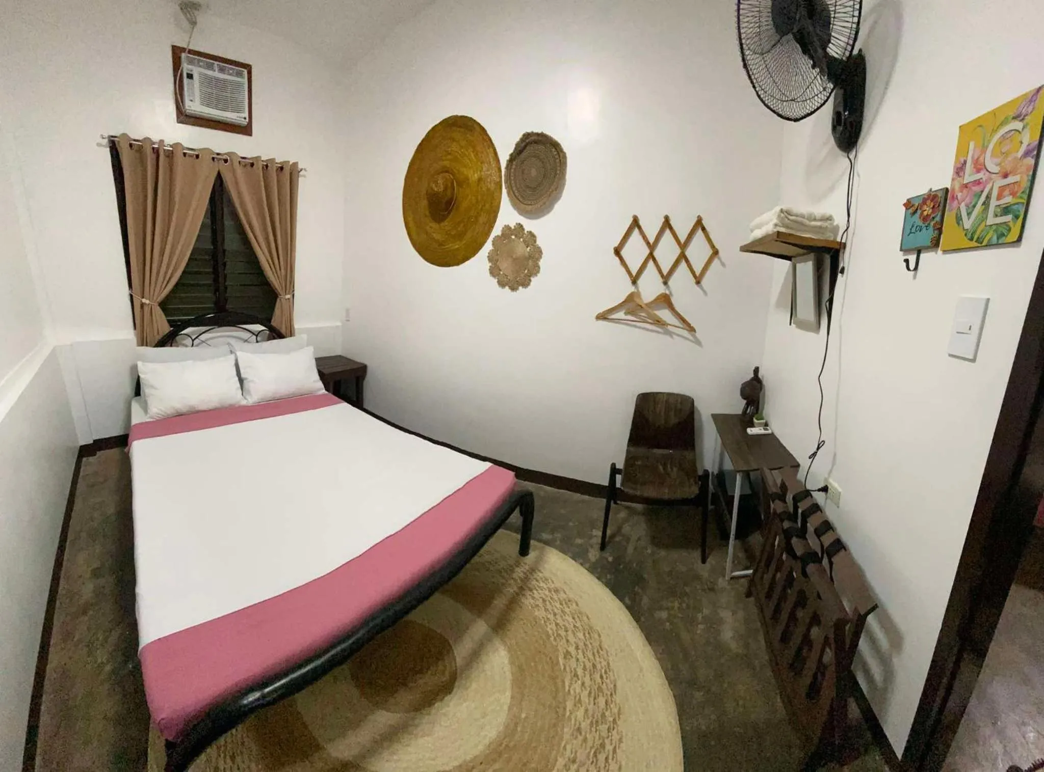Bed in Hiraya Homestay Coron