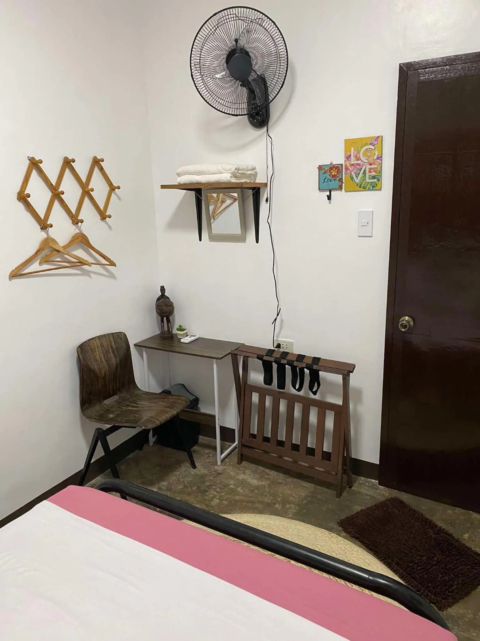 Hiraya Homestay Coron