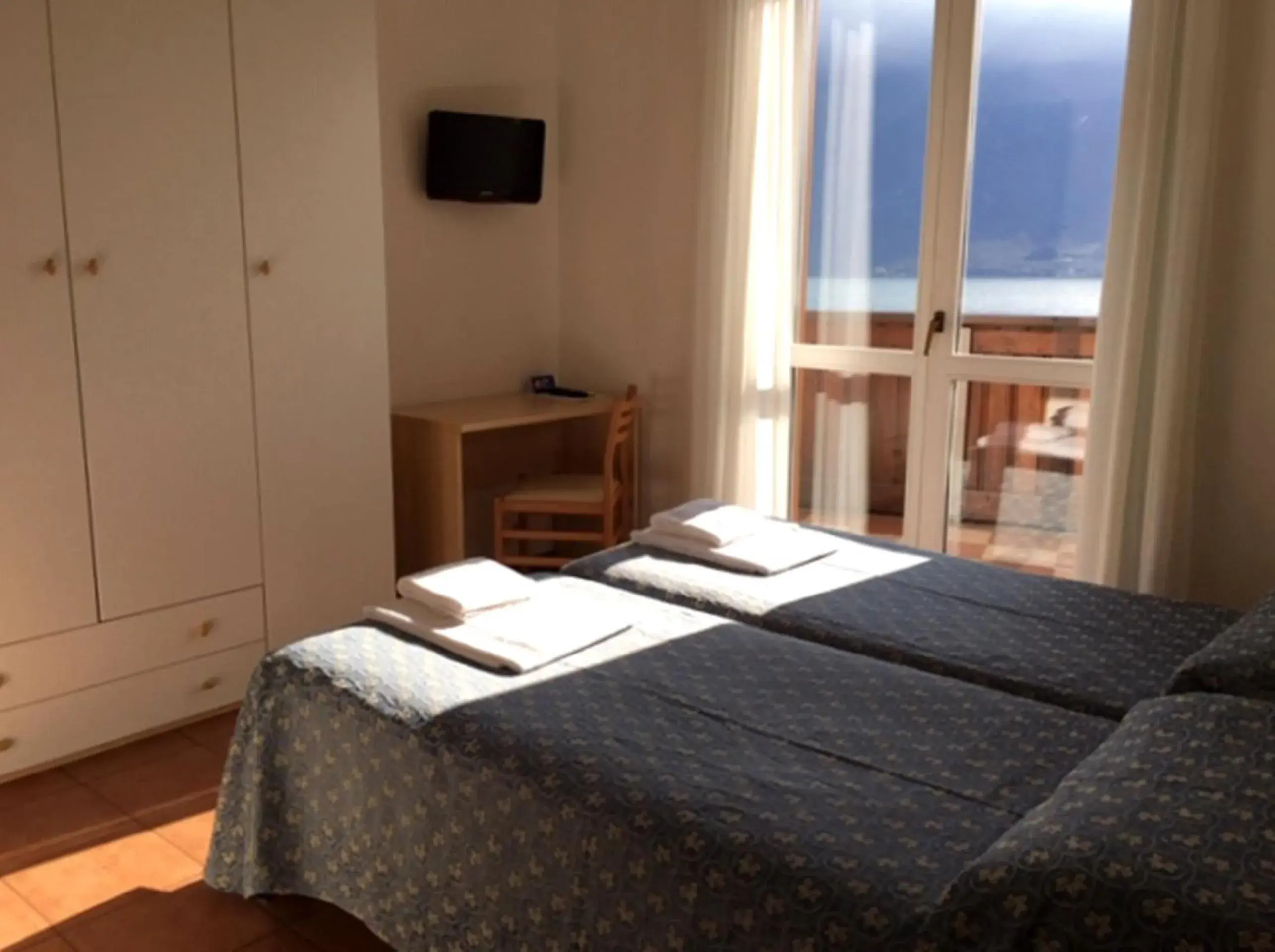 Twin Room with Private Bathroom - single occupancy in Hotel Castell - Montagnoli Group Twin Room with Private Bathroom - single occupancy in Hotel Castell - Montagnoli Group