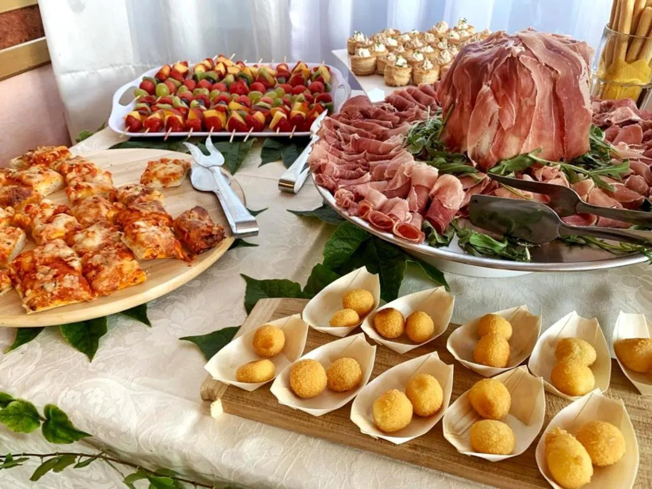 Food in Hotel Castell - Montagnoli Group
