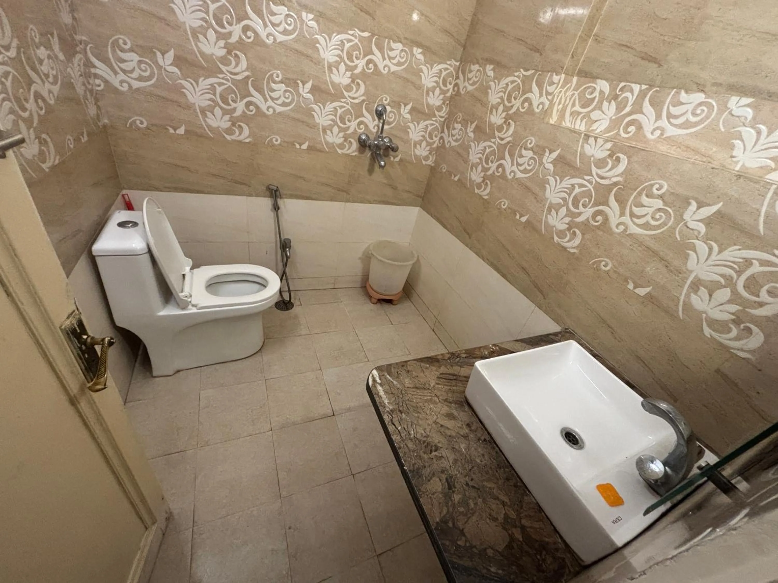 Bathroom in Hotel City Home - A Heritage Hotel