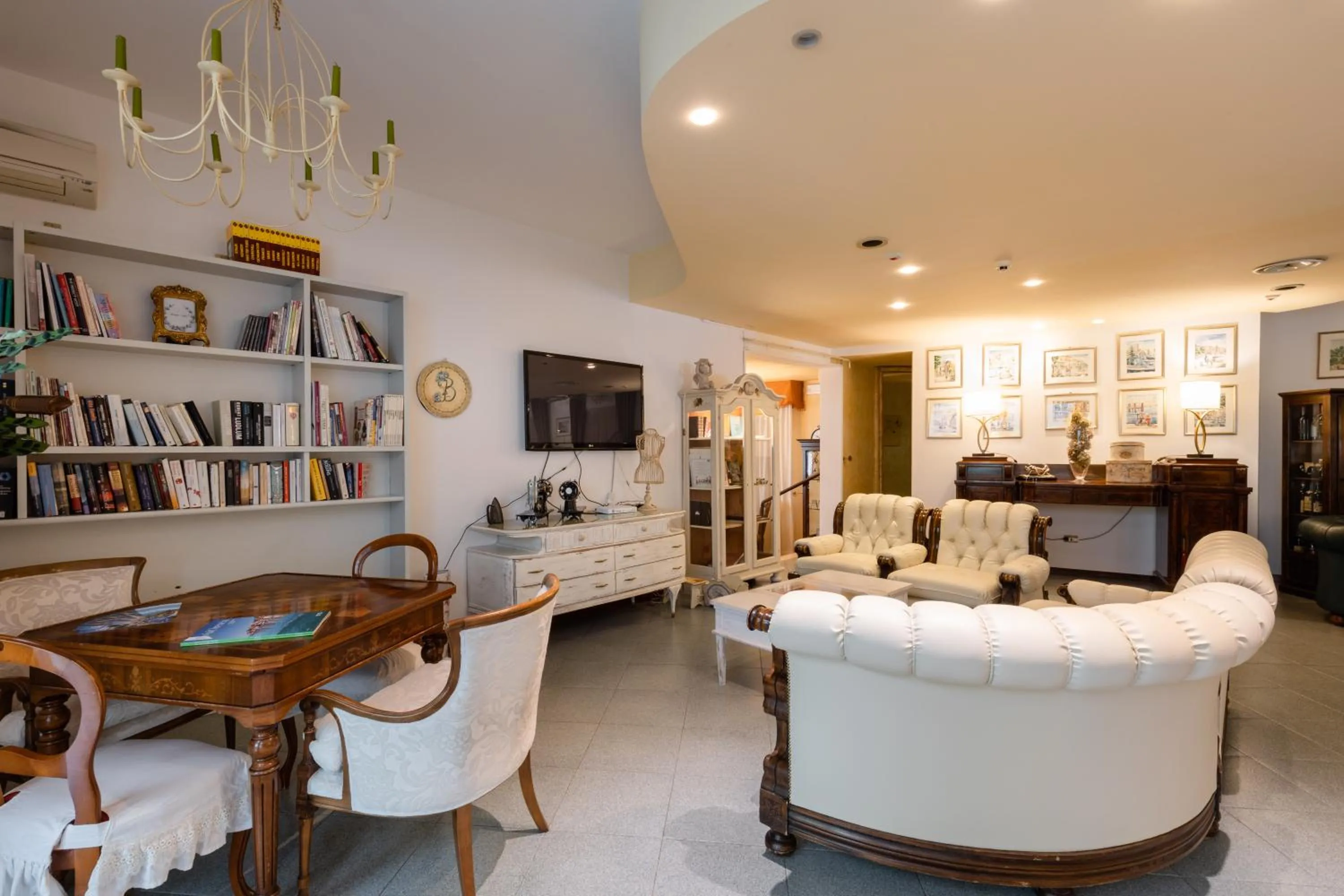 Living room in Hotel Serenella