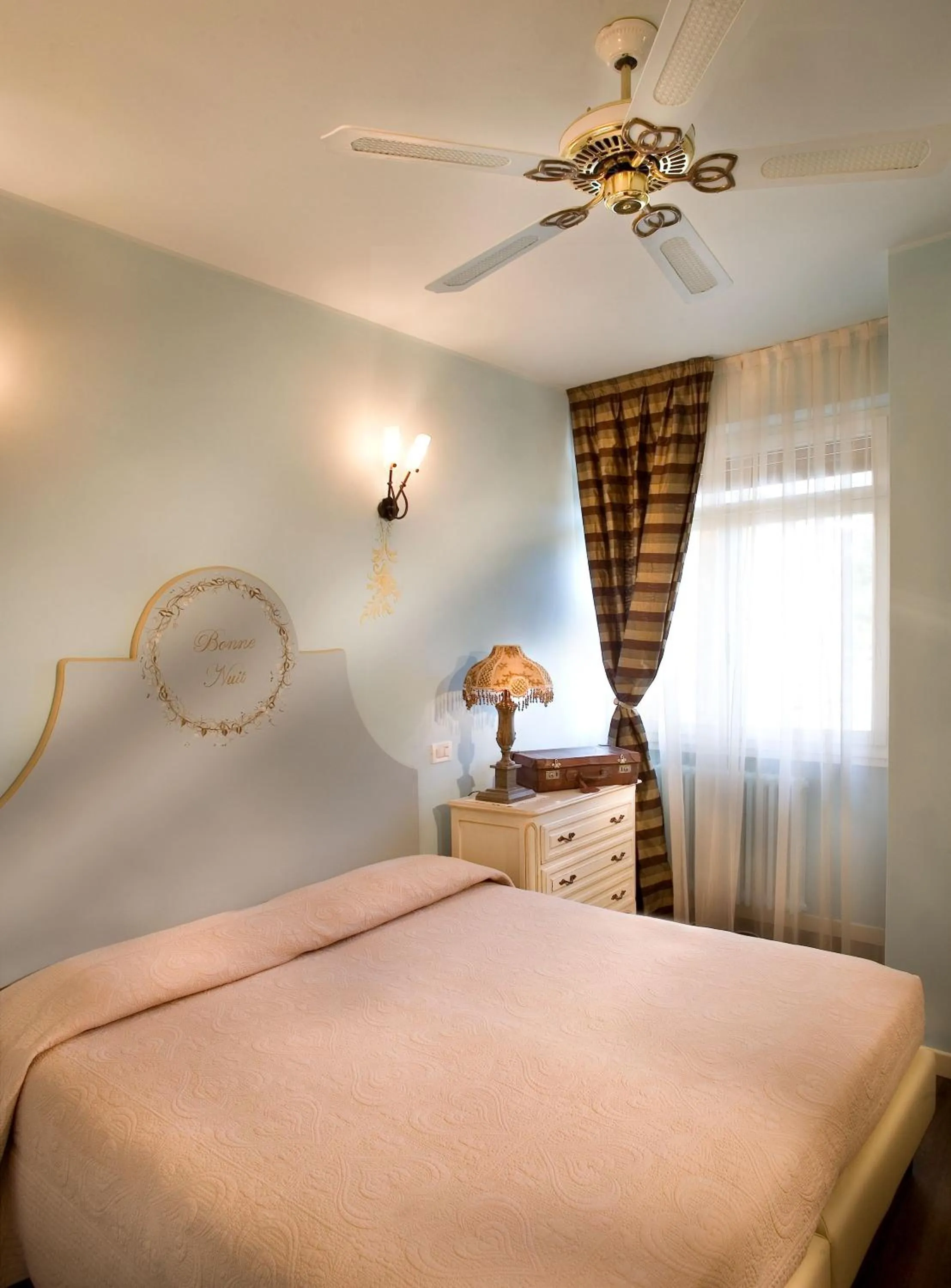 Bed in Hotel Serenella