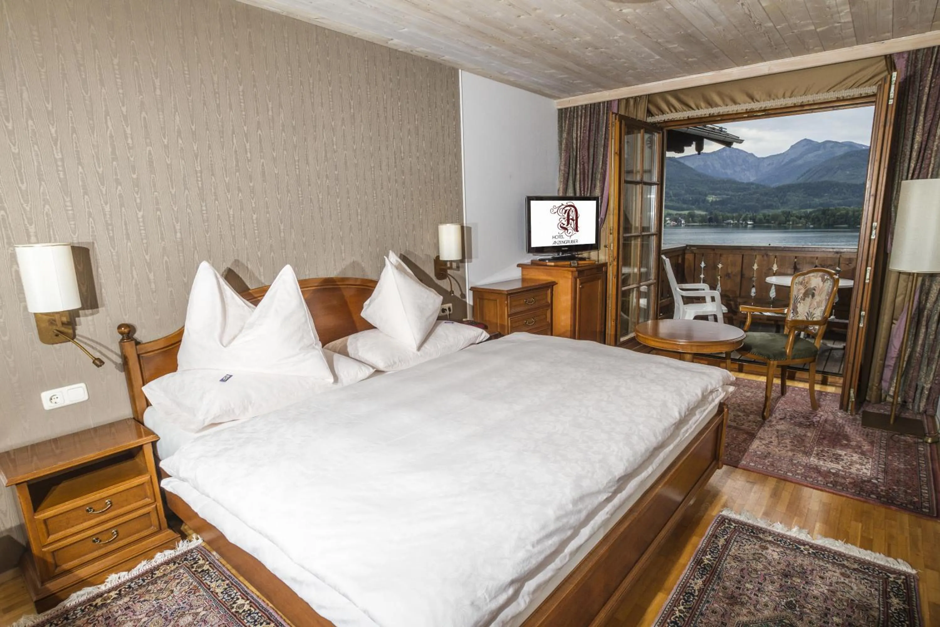 Photo of the whole room, Bed in Villa Anzengruber