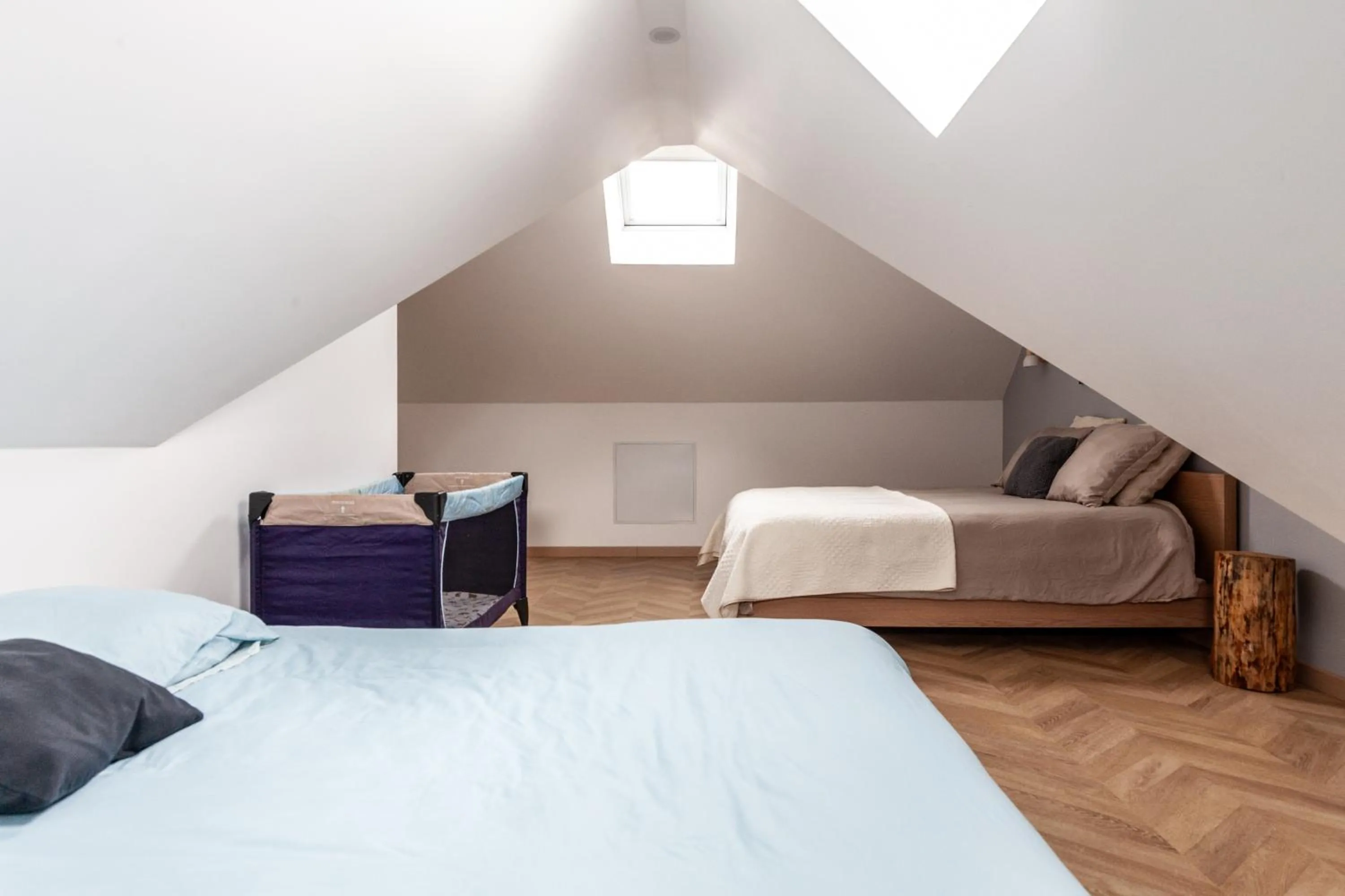 Bed in Espaces Gîtes