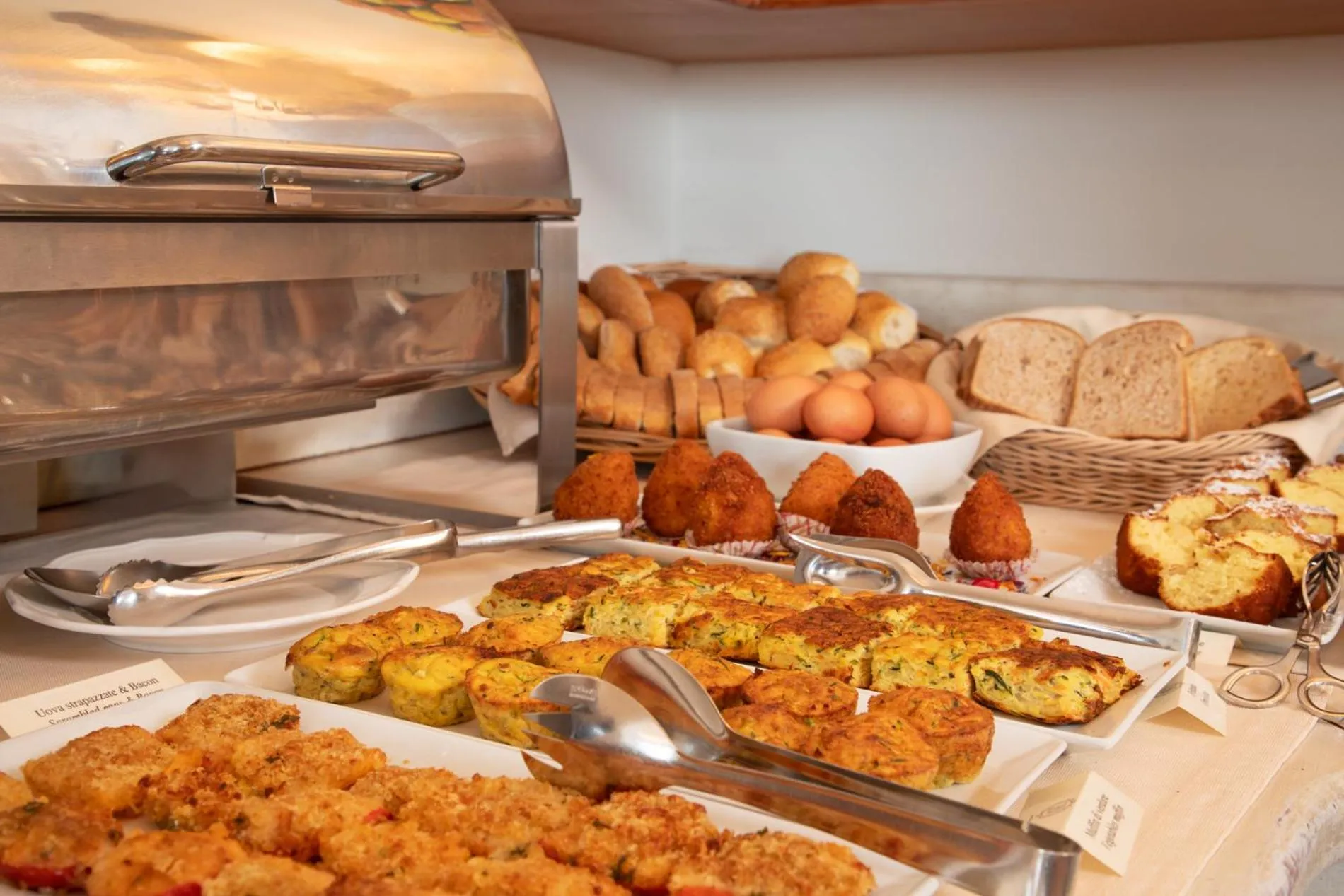 Breakfast in Hotel Villa Belvedere