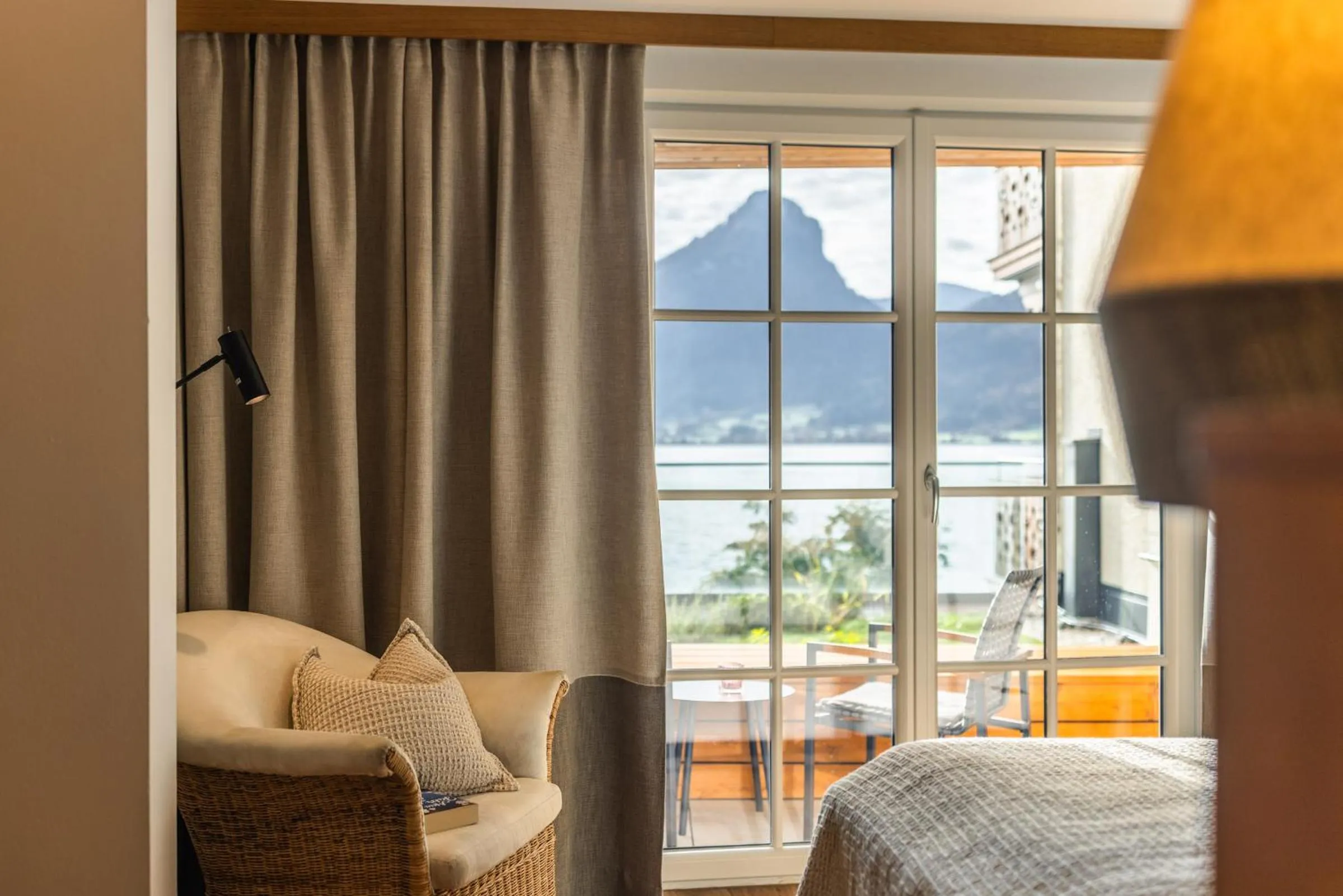 Double or Twin Room with Lake View in Hotel Seevilla Wolfgangsee