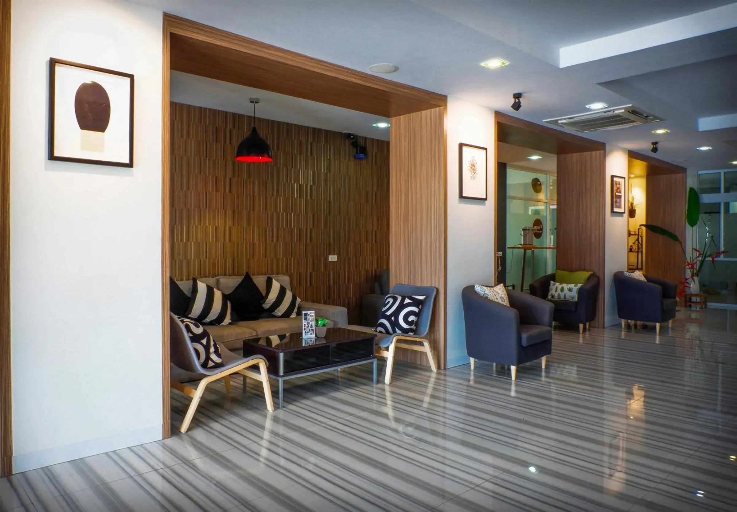 Property building in Ingnaam Hotel Property building in Ingnaam Hotel