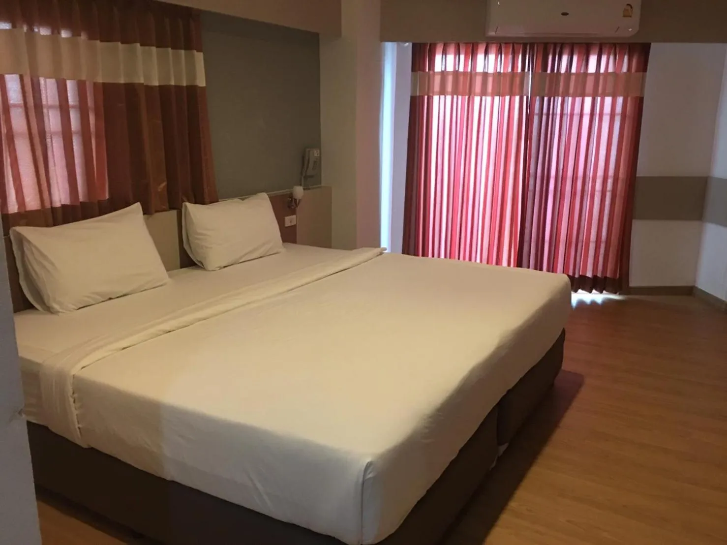 Bed in Ingnaam Hotel
