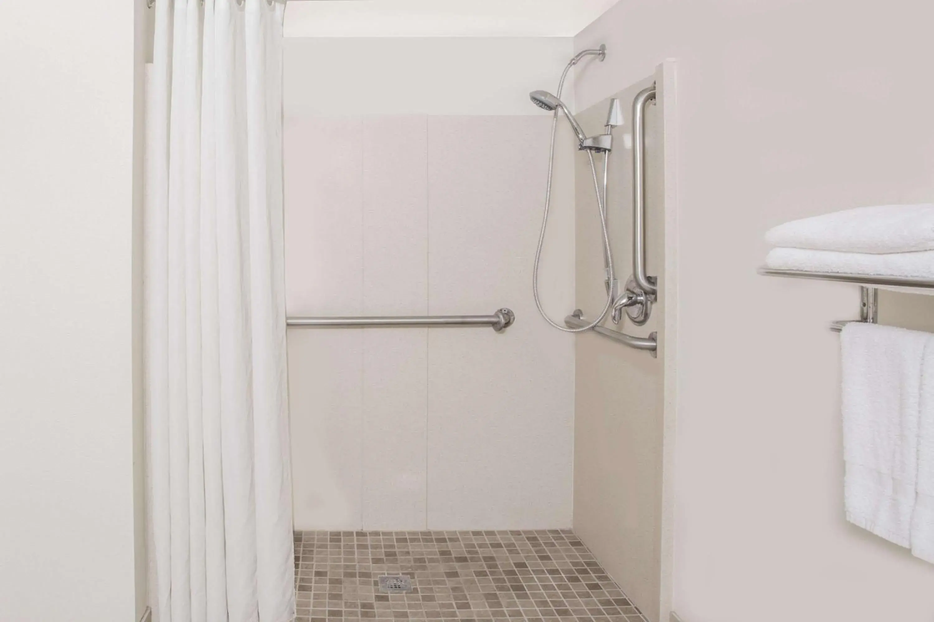 Bathroom in Super 8 by Wyndham Camp Springs/Andrews AFB DC Area Bathroom in Super 8 by Wyndham Camp Springs/Andrews AFB DC Area