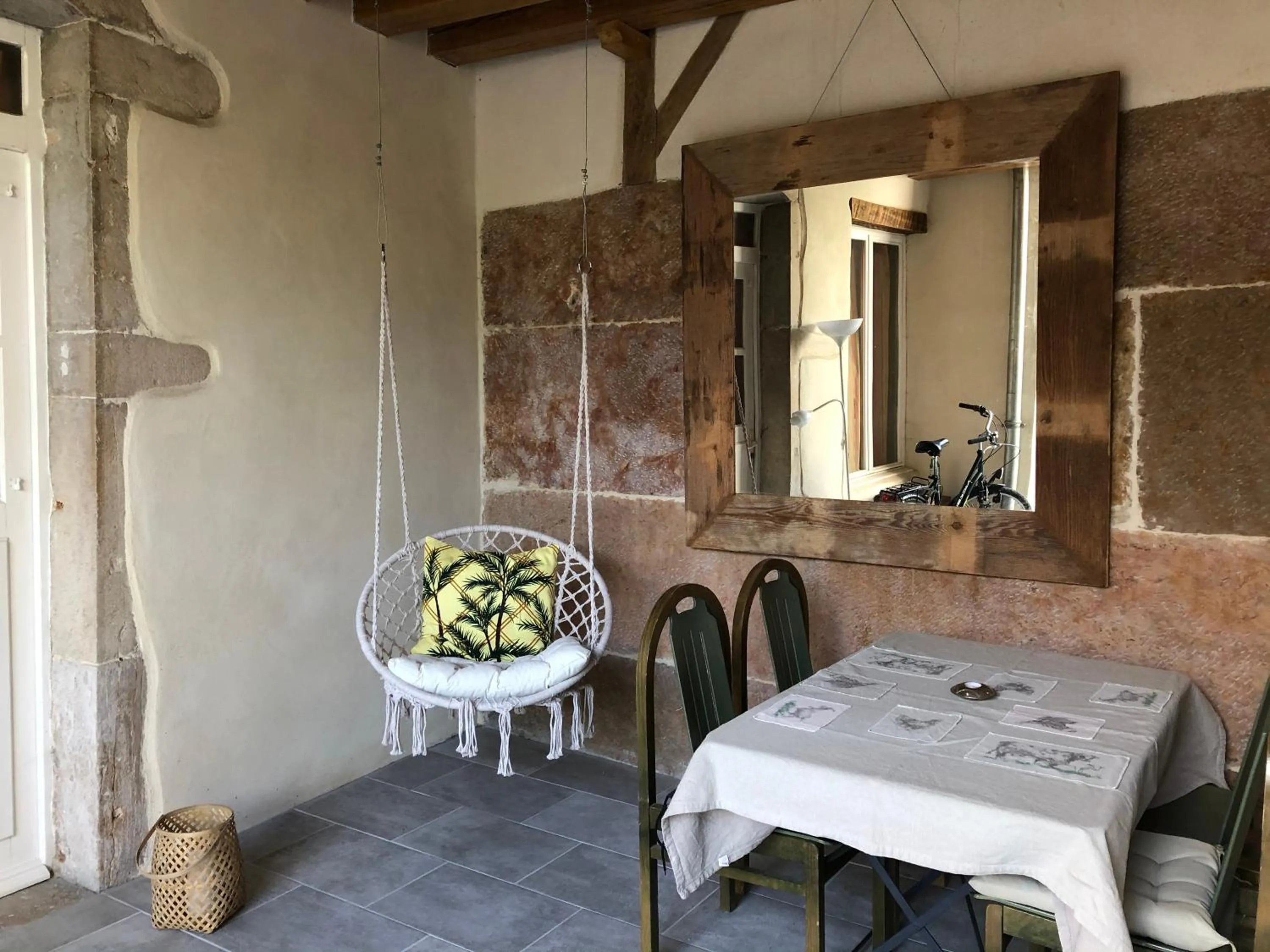 Patio in Au Coeur de Nuits