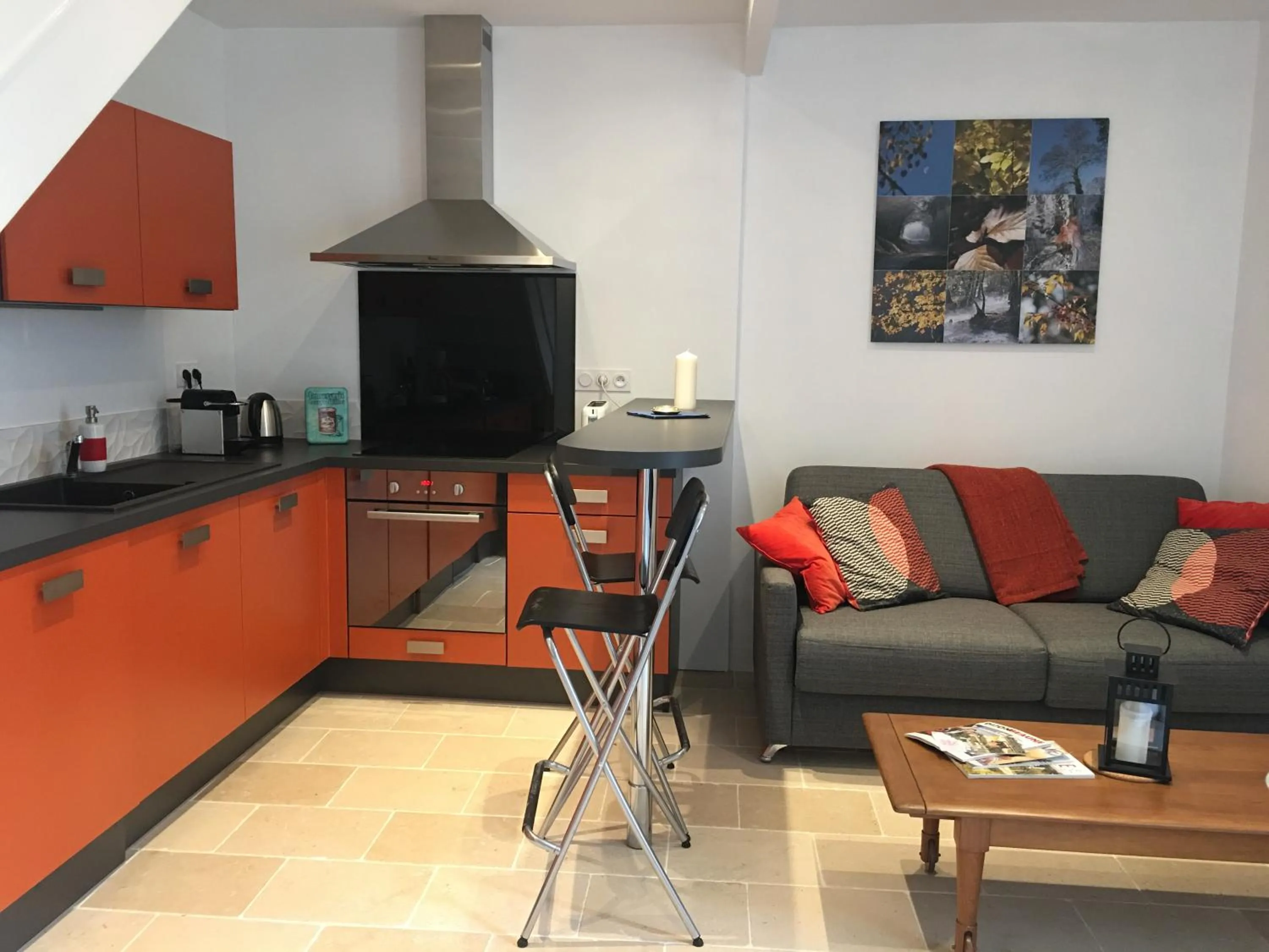 Coffee/tea facilities in Au Coeur de Nuits