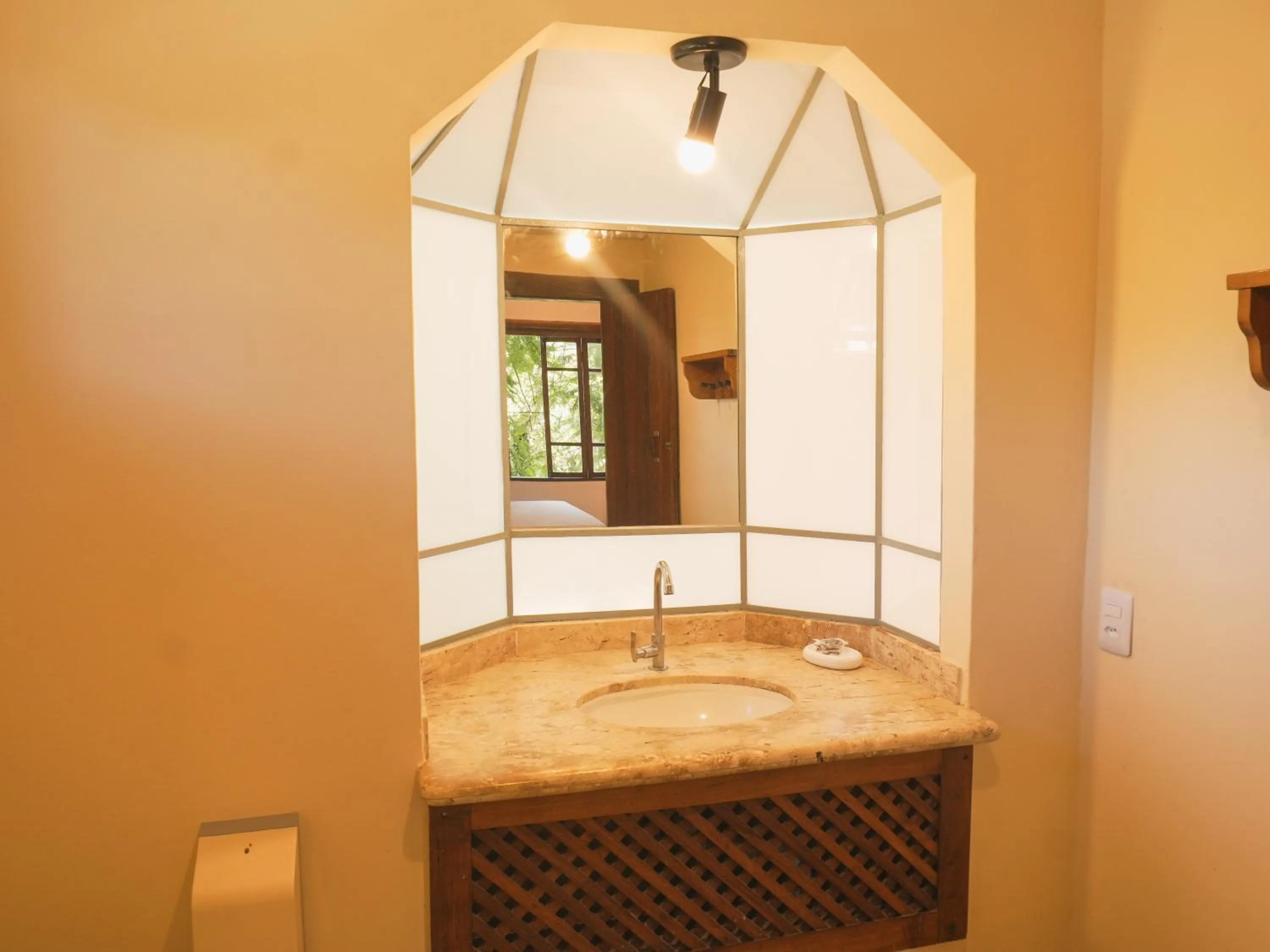 Bathroom in Pousada Erva Doce