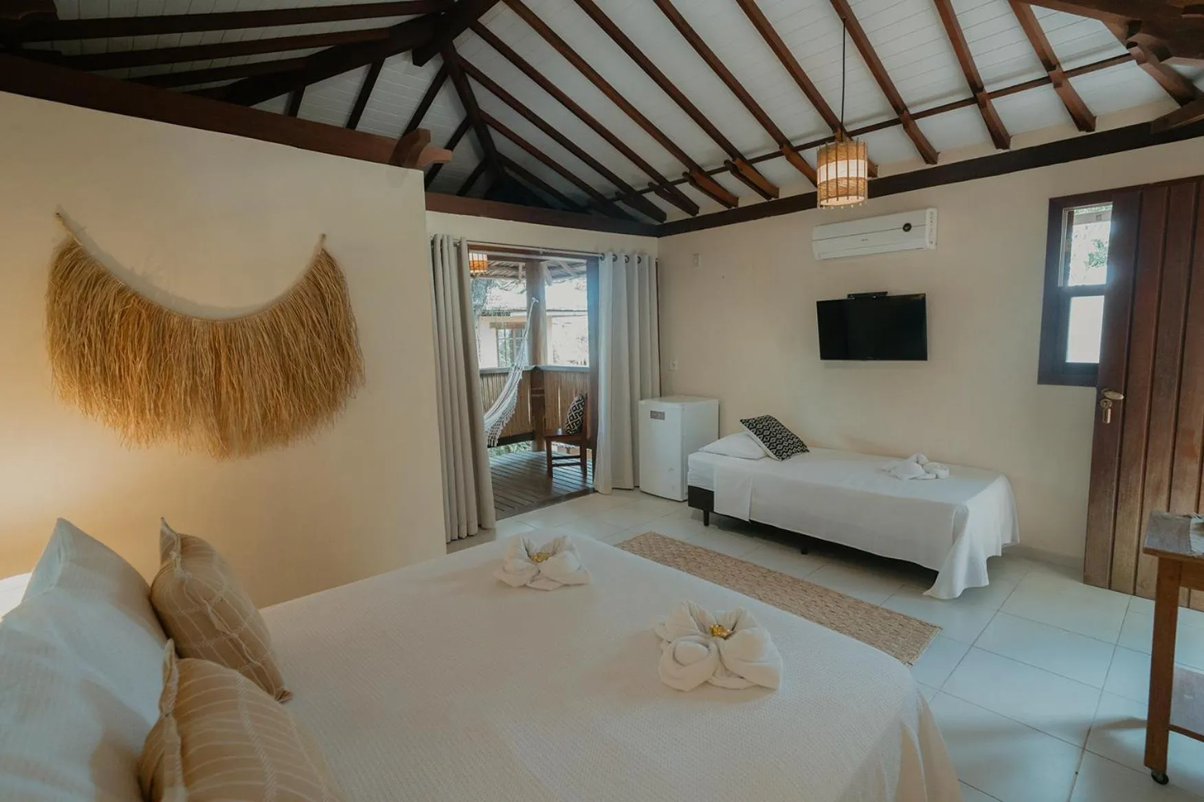 Photo of the whole room, Bed in Pousada Erva Doce