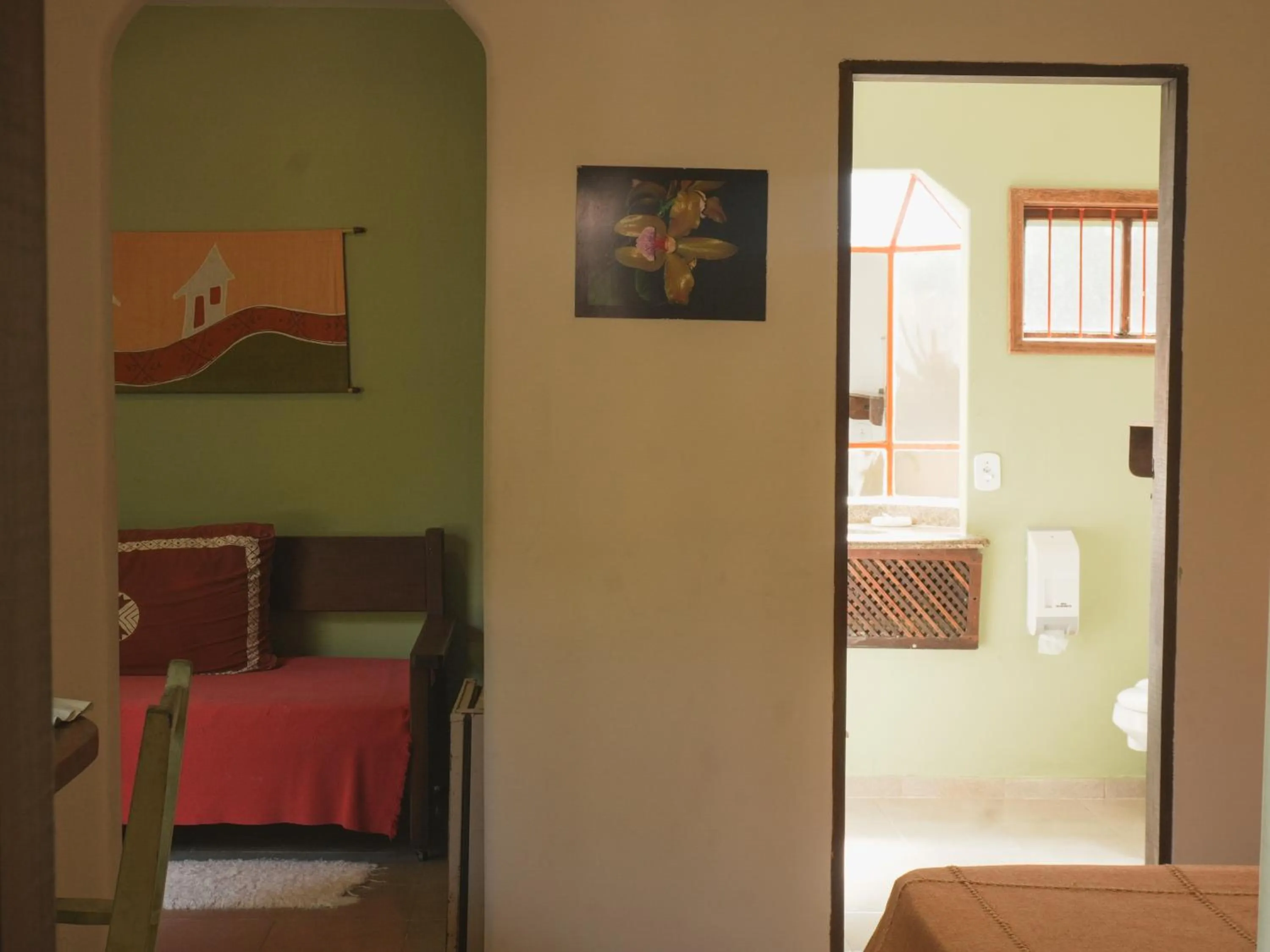 Photo of the whole room, Bed in Pousada Erva Doce