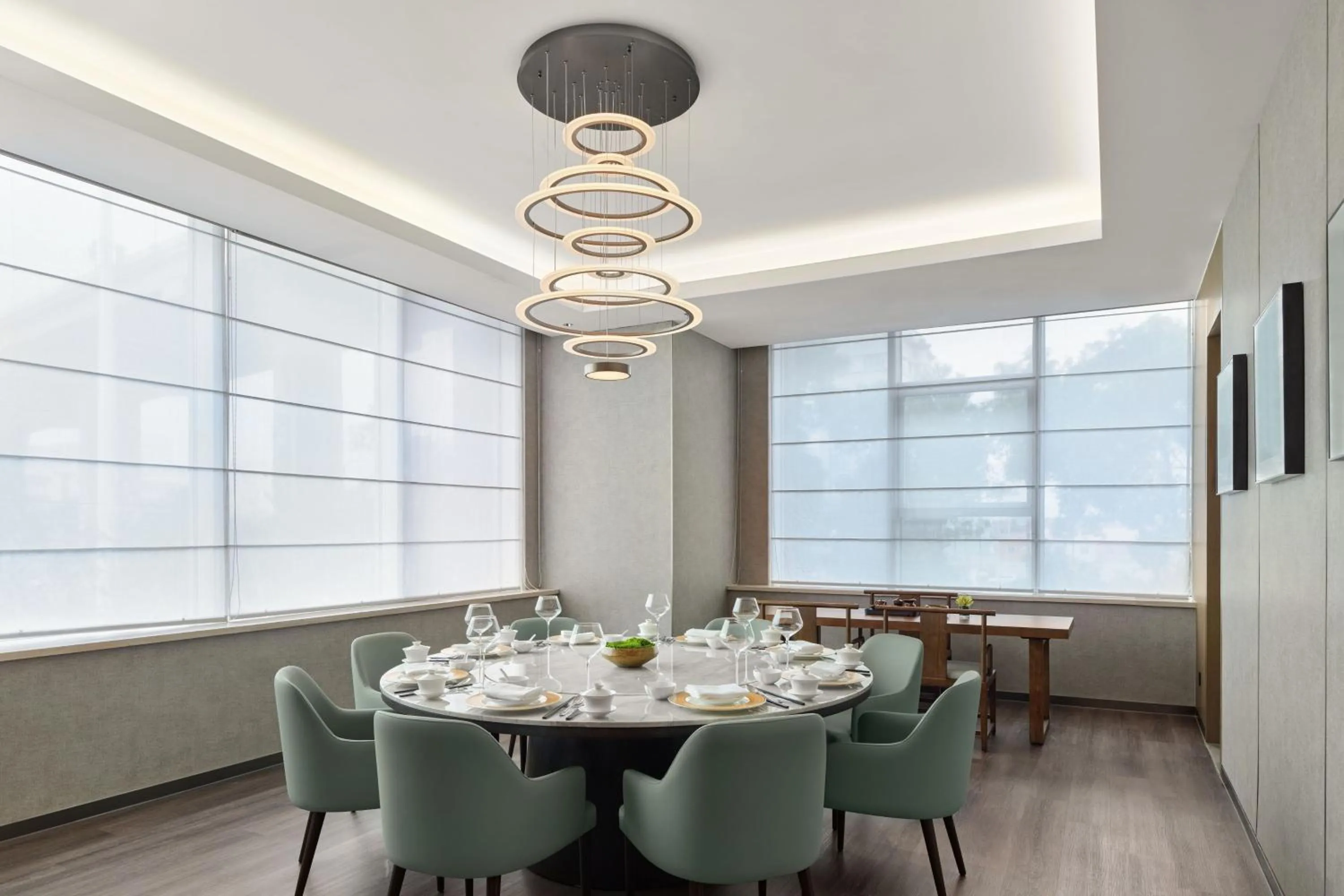 Restaurant/places to eat in Shanghai Marriott Hotel Yangpu Riverside