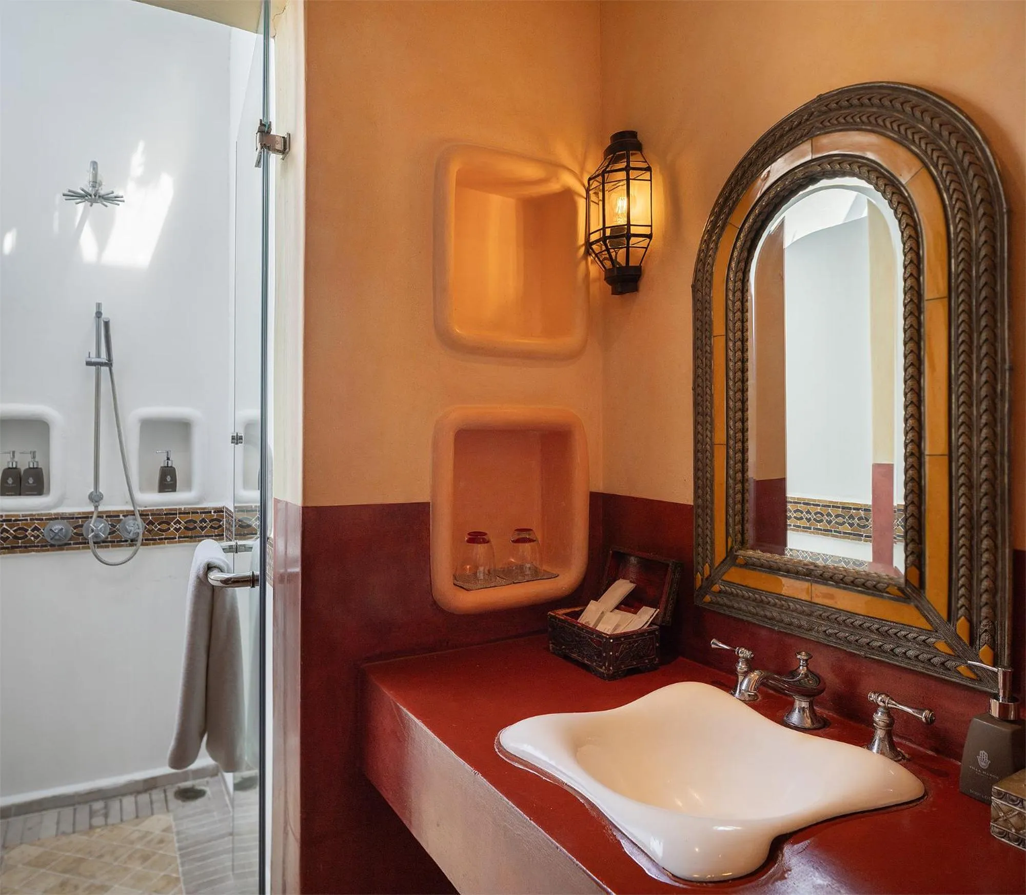 Shower in Villa Maroc Resort